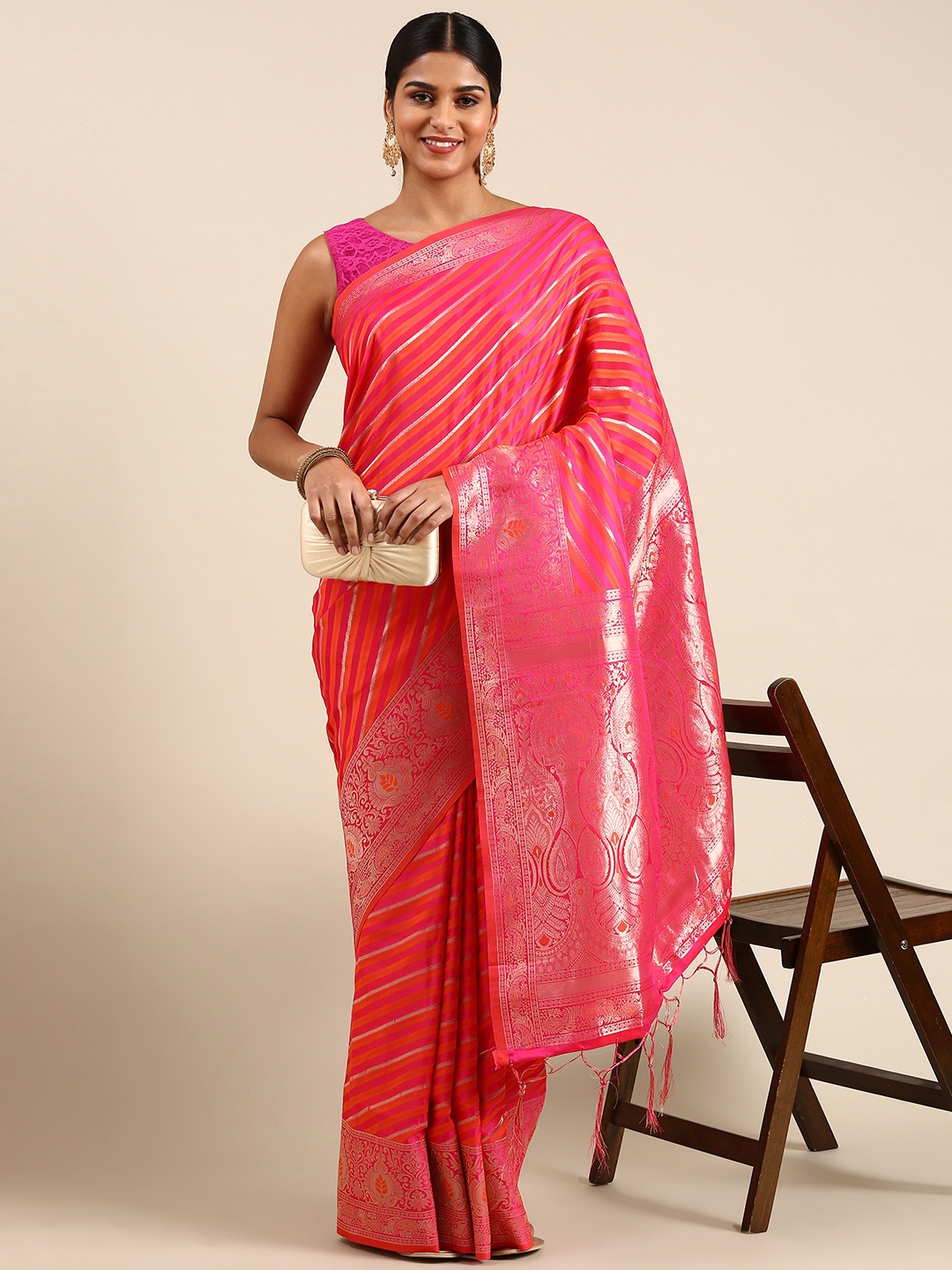 

SHARAA ETHNICA Striped Zari Pure Silk Kanjeevaram Saree, Pink