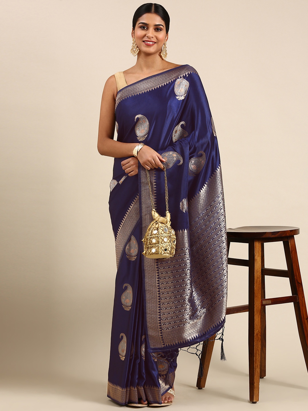 

SHARAA ETHNICA Woven Design Ethnic Motifs Zari Pure Silk Kanjeevaram Saree, Blue