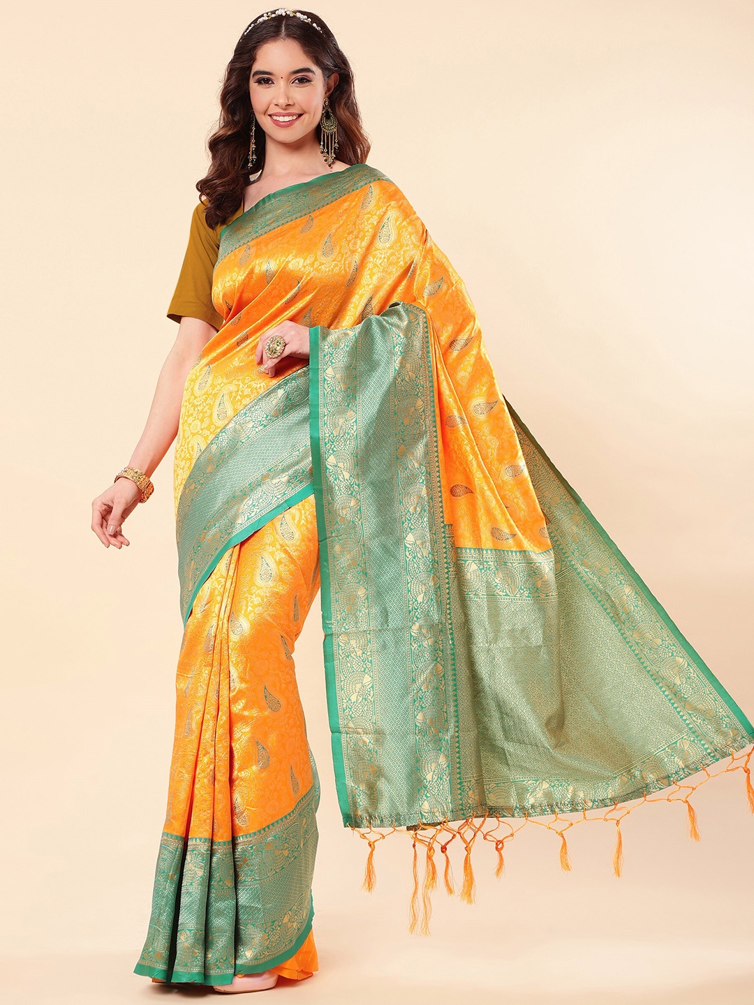 TEREZA Paisley Woven Design Pure Silk Kanjeevaram Saree, Gold