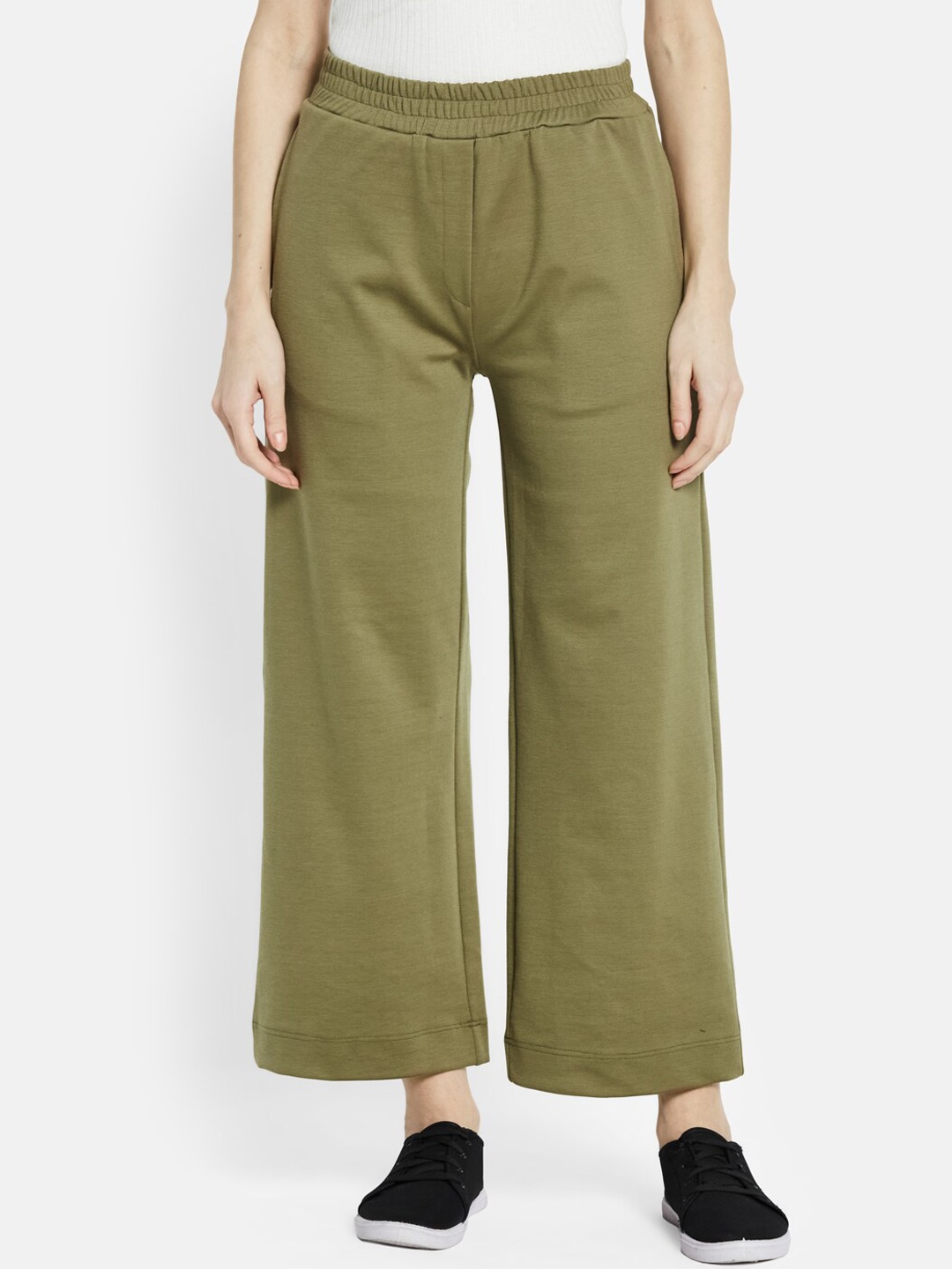 

UNMADE Women Relaxed Straight Leg Loose Fit Easy Wash Trousers, Khaki