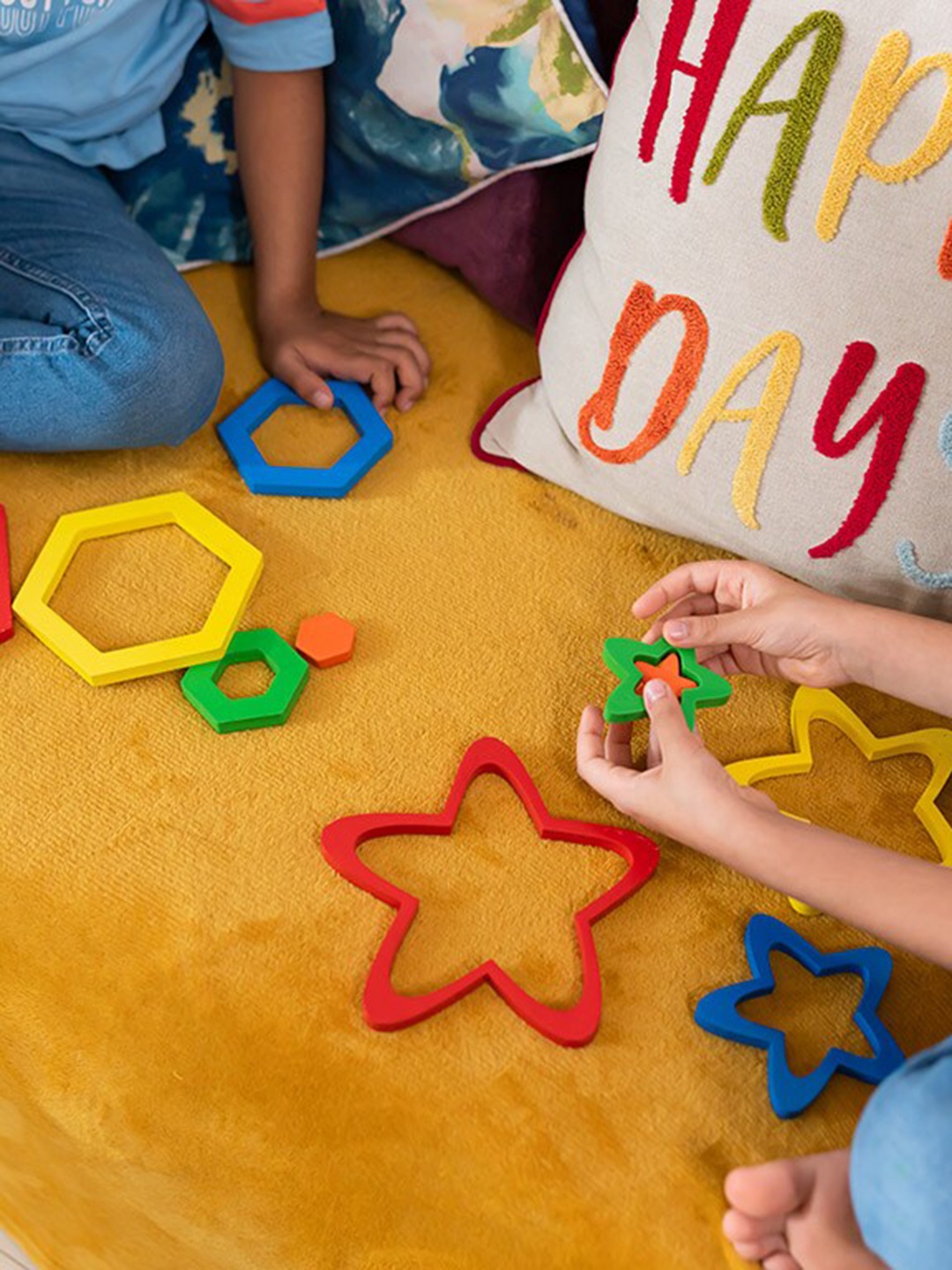 

ilearnngrow Kids Star Puzzle - Size and Shape Sorter, Red