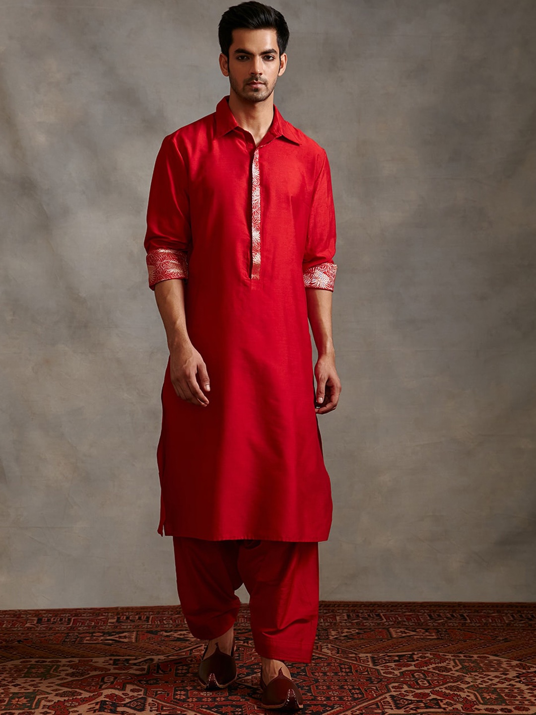 

Abhishti Banarasi Collared Kurta Cotton Pakistani Style Kurta, Red