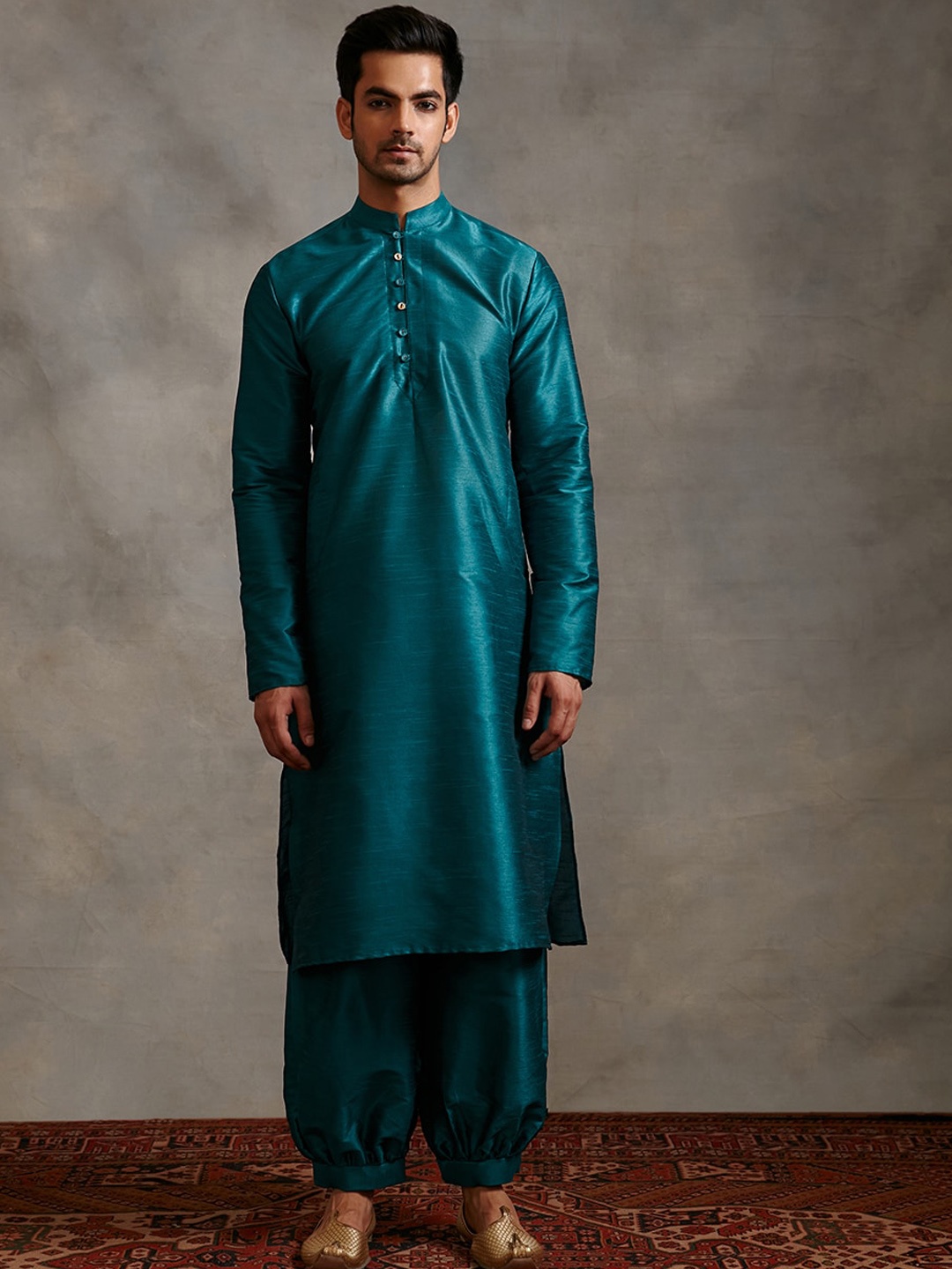 

Abhishti Mandarin Collar Cotton Banarasi Straight Kurta, Teal