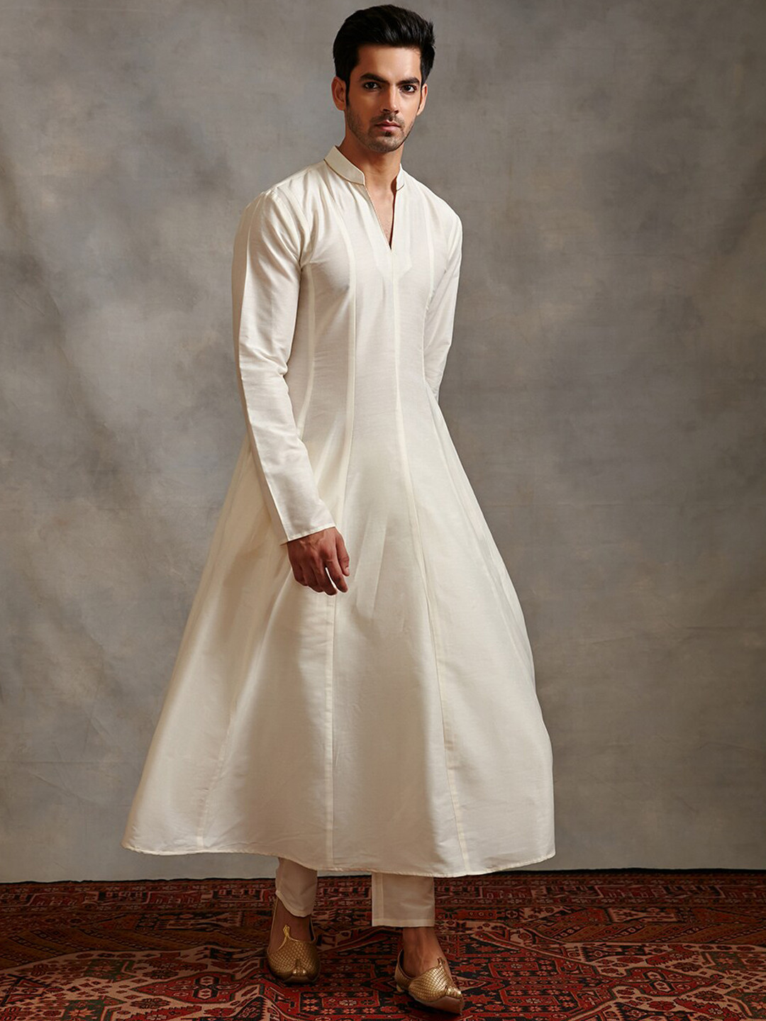 

Abhishti Men Mandarin Collar Panelled Kurta with Trousers, White
