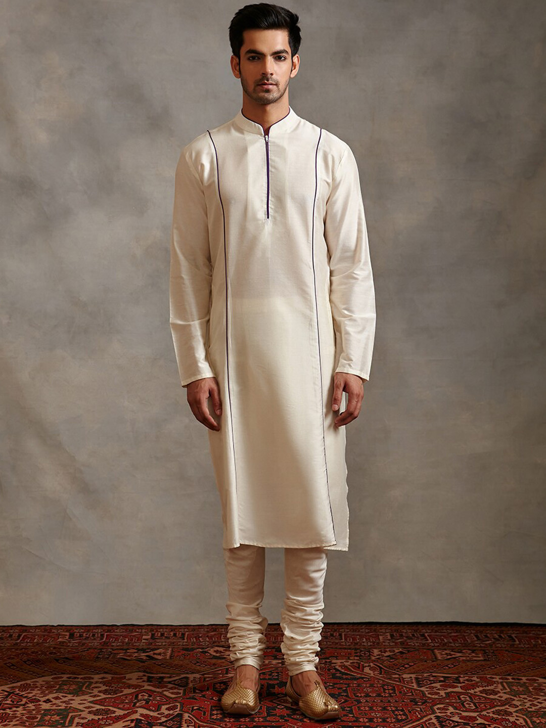 

Abhishti Banarasi Men Mandarin Collar Straight Kurta With Churidar, Cream