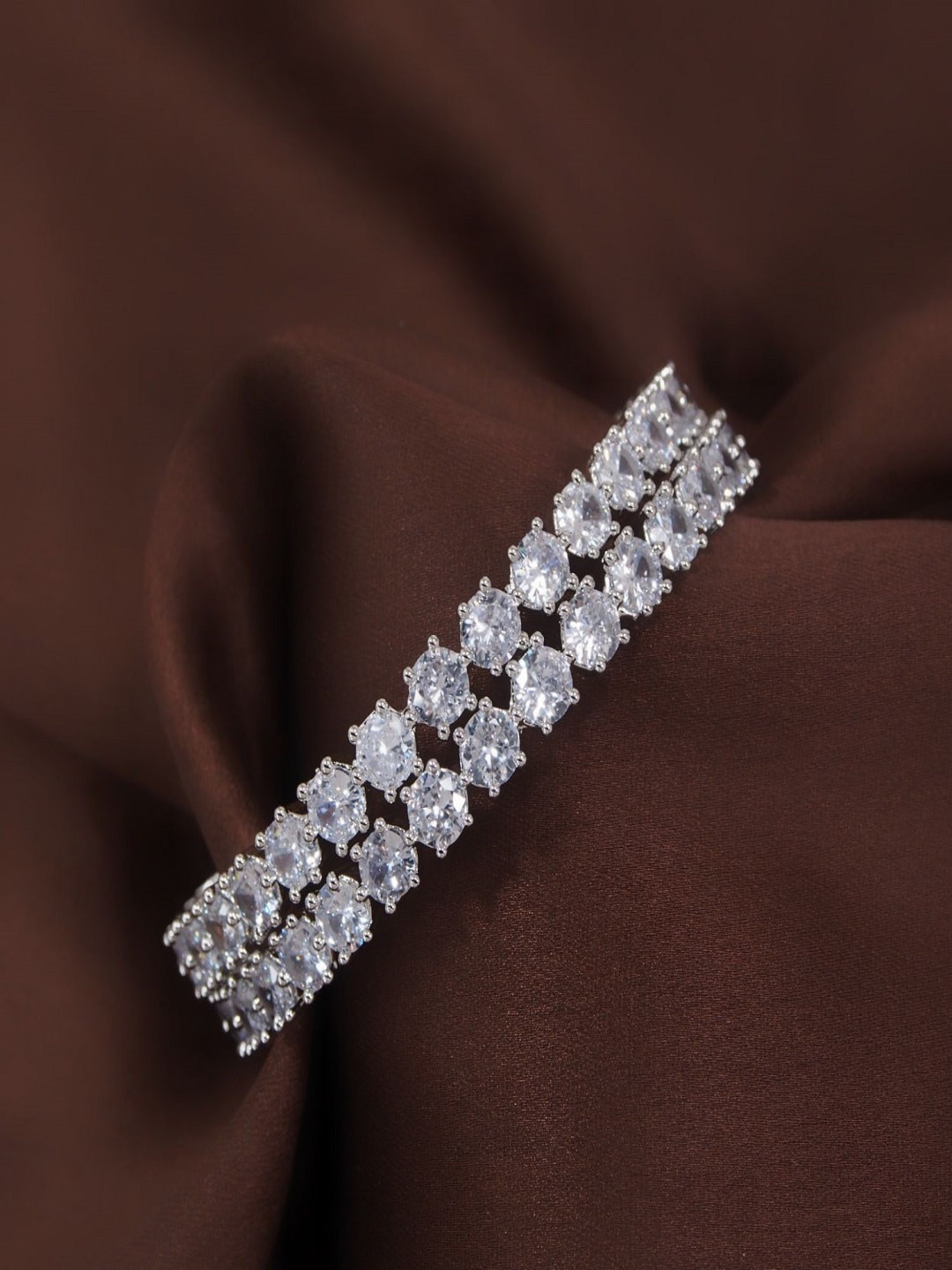 

I Jewels Set Of 2 Silver-Plated AD-Studded Bangles