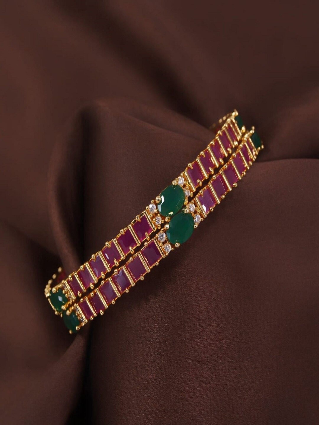 

I Jewels Set Of 2 Gold-Plated AD-Studded Bangles