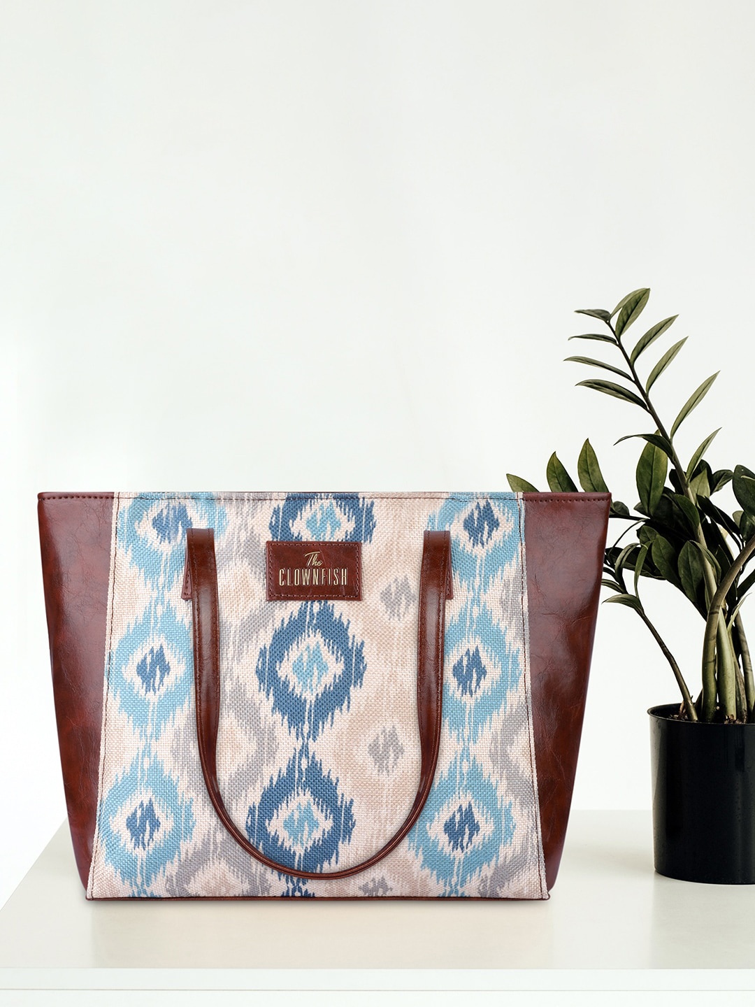 

THE CLOWNFISH Valentine Floral Printed Structured Tote Bag, Peach