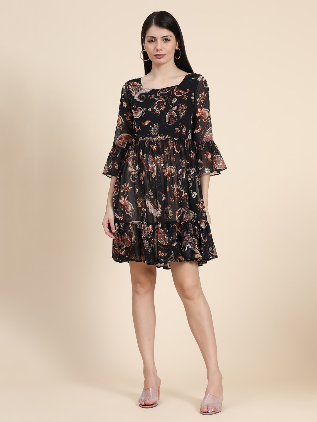 

KERI PERRY Paisley Printed Square Neck Bell Sleeves Fit and Flare Dress, Black