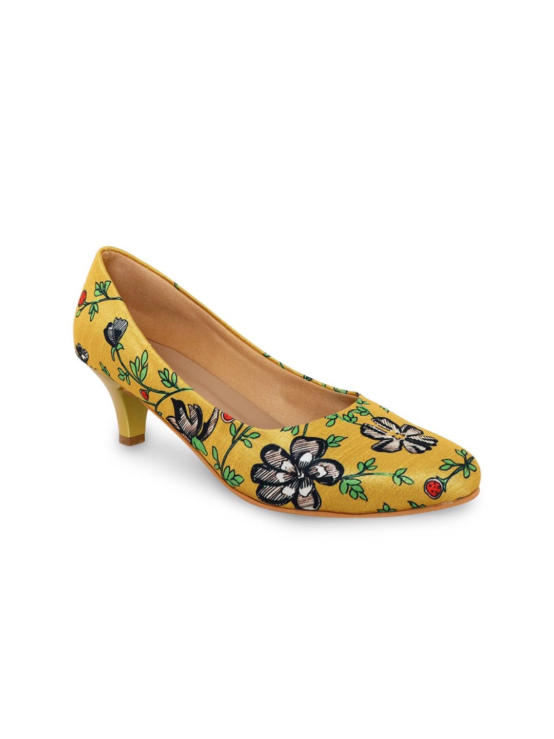 

Kanvas Printed Closed Back Kitten Pumps, Gold