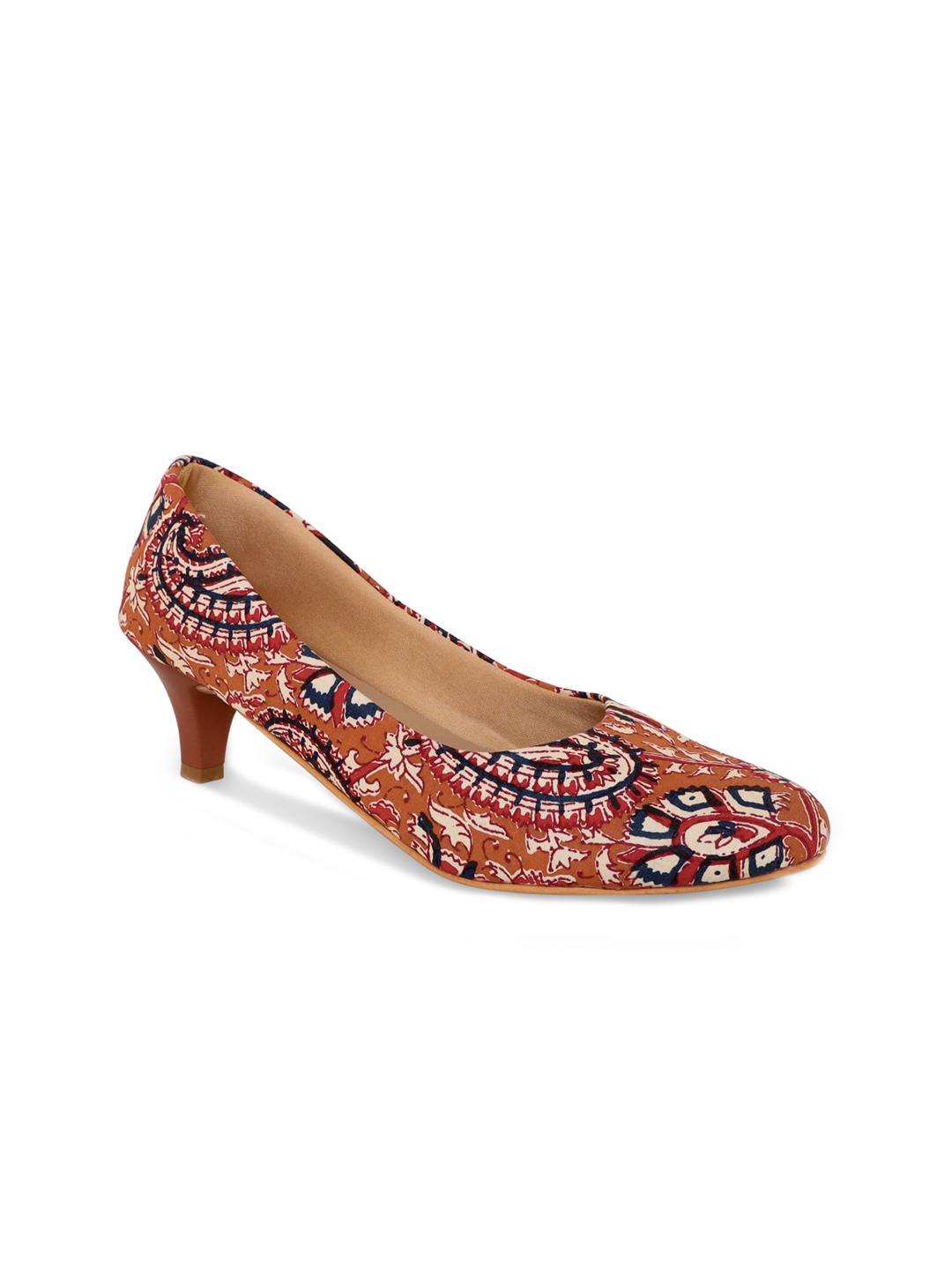 

Kanvas Printed Closed Back Kitten Pumps, Orange