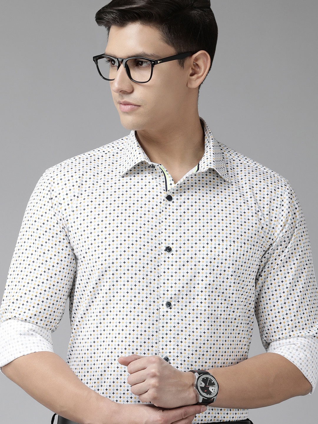 

Park Avenue Pure Cotton Slim Fit Printed Formal Shirt, Off white