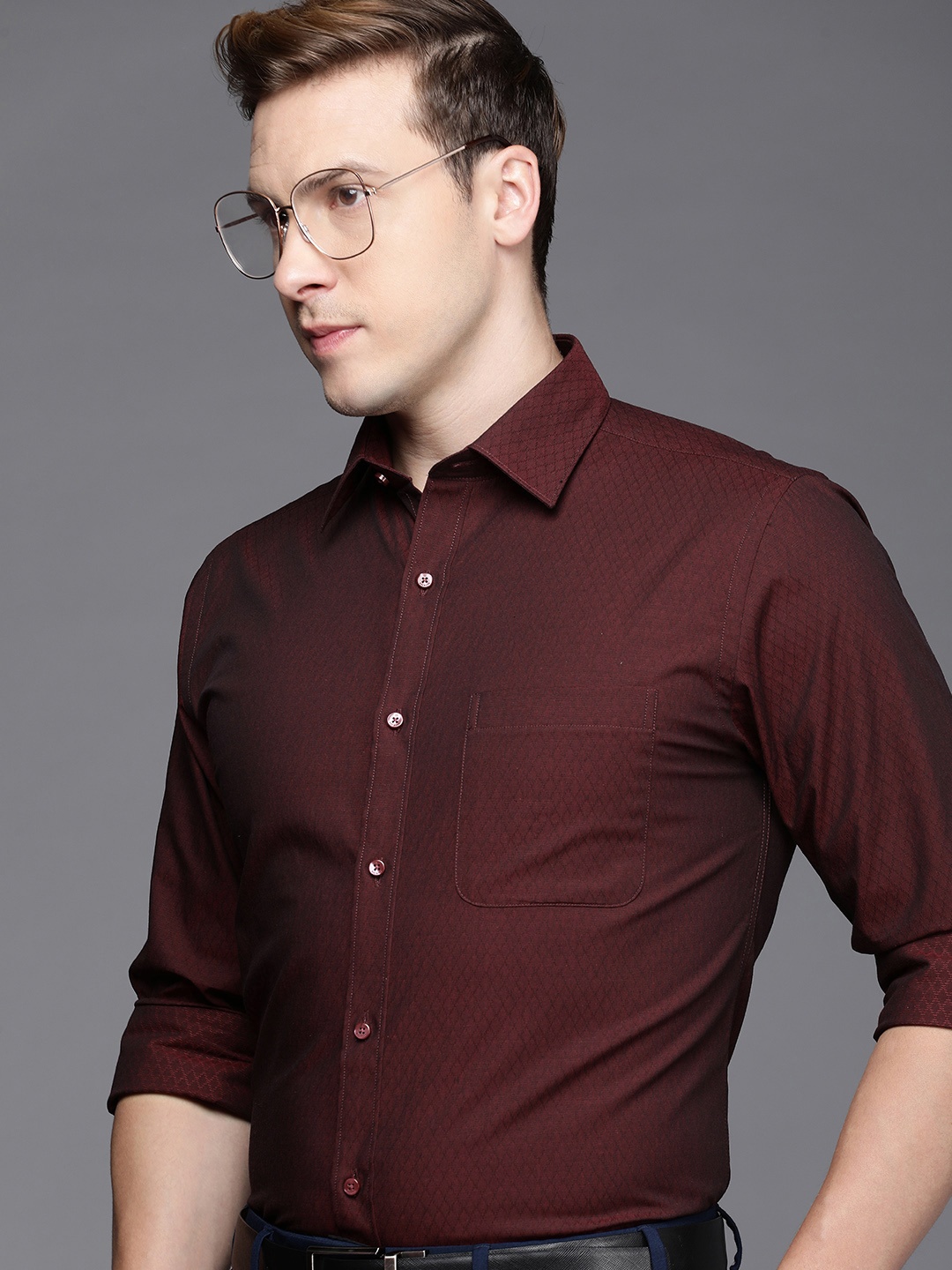 

Raymond Men Pure Cotton Slim Fit Self Design Cutaway Collar Formal Shirt, Maroon