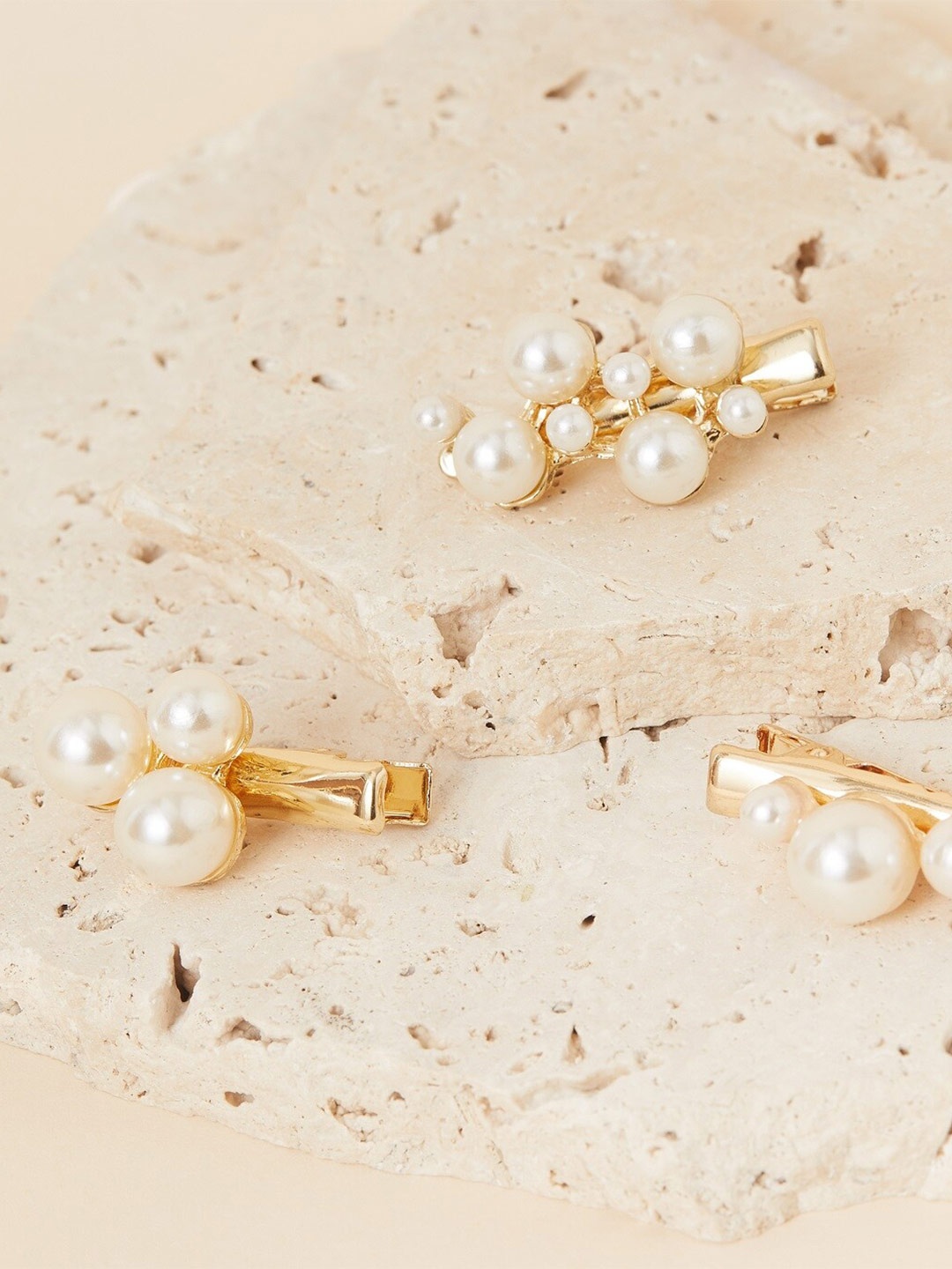 

Accessorize Women Set of 3 Mini Pearl Salon Hair Clips, Off white