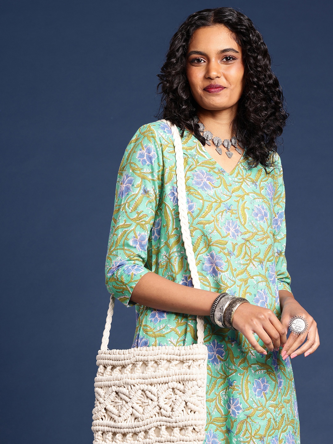 

Taavi Sanganeri Block Printed Regular Kurta with Trousers, Green
