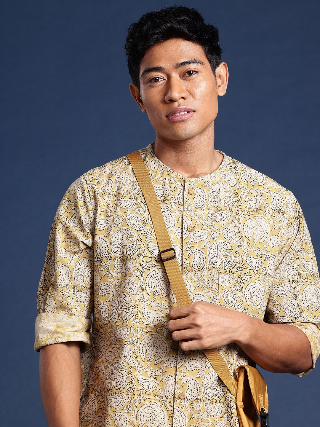 

Taavi Sanganeri Floral Printed Pure Cotton Casual Shirt, Beige