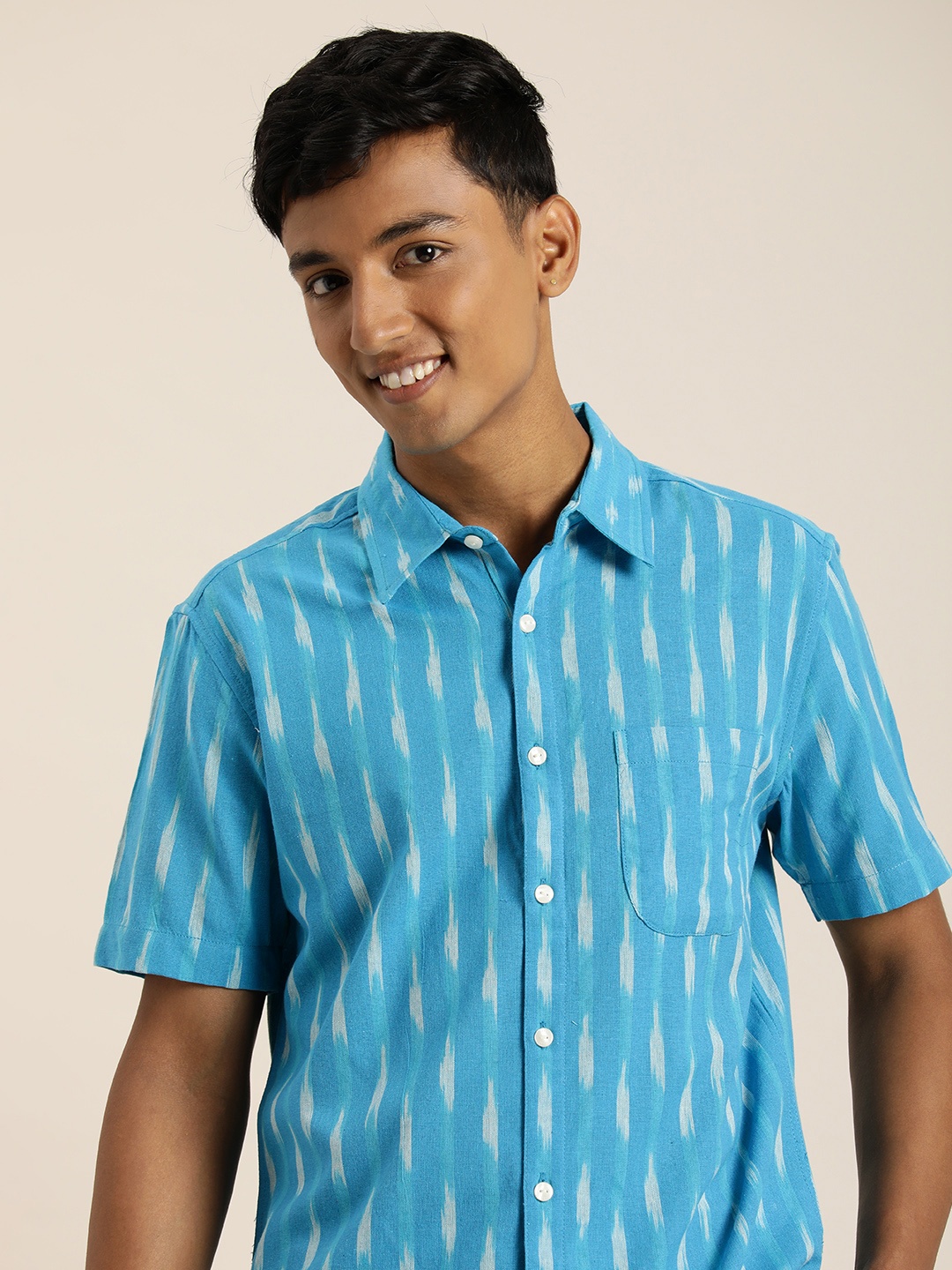 

Taavi Ikat Self-Design Abstract Casual Shirt, Blue