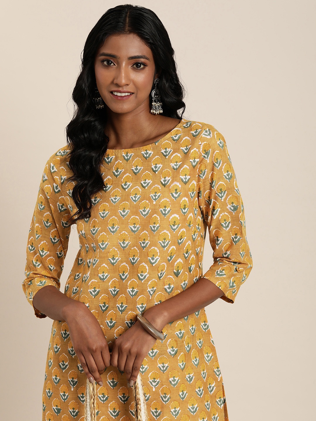 

Taavi Sangeneri Floral Printed Pure Cotton Kurta, Beige
