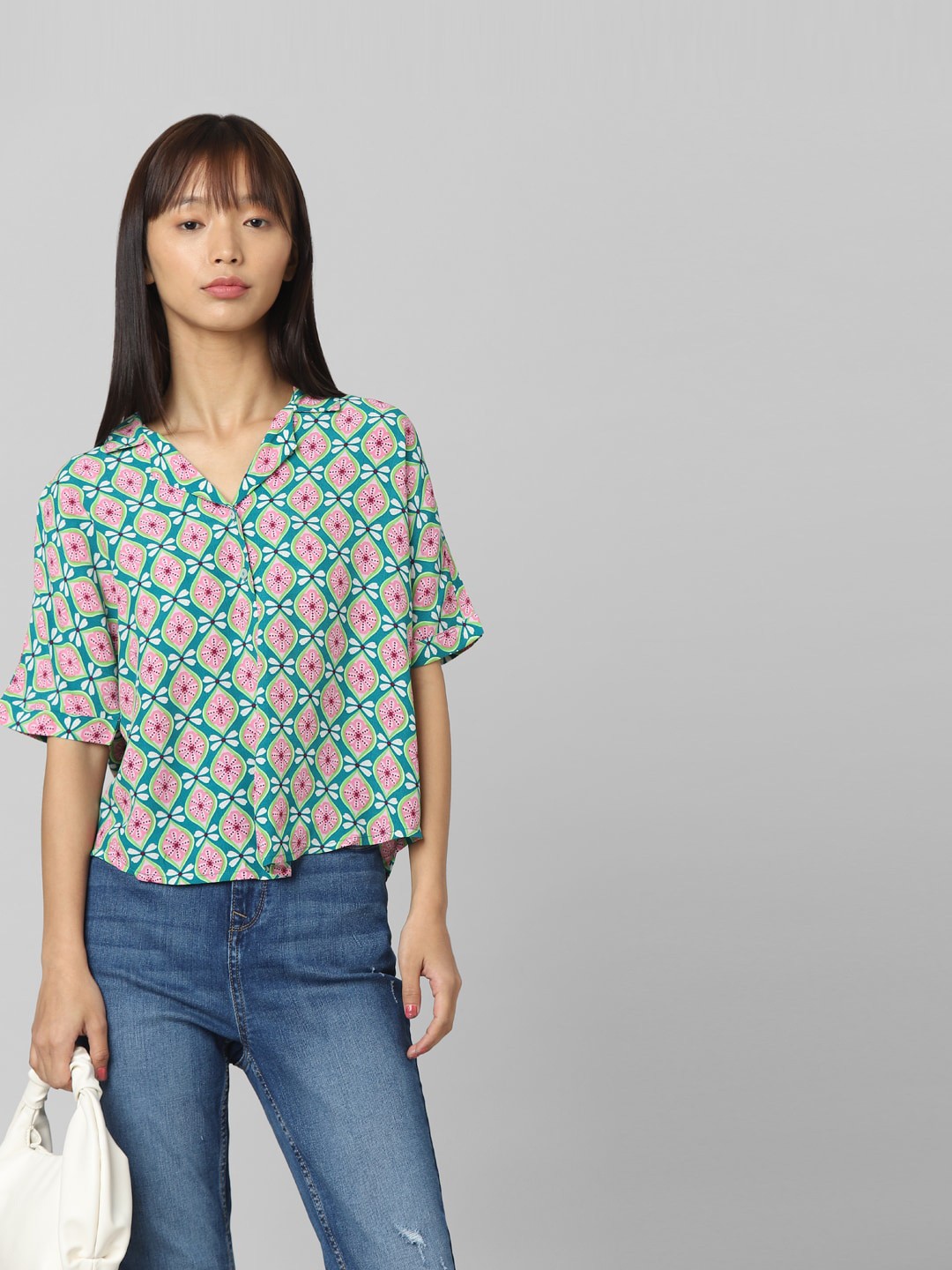

ONLY Women Ethnic Motifs Printed Lapel Collar Casual Shirt, Green