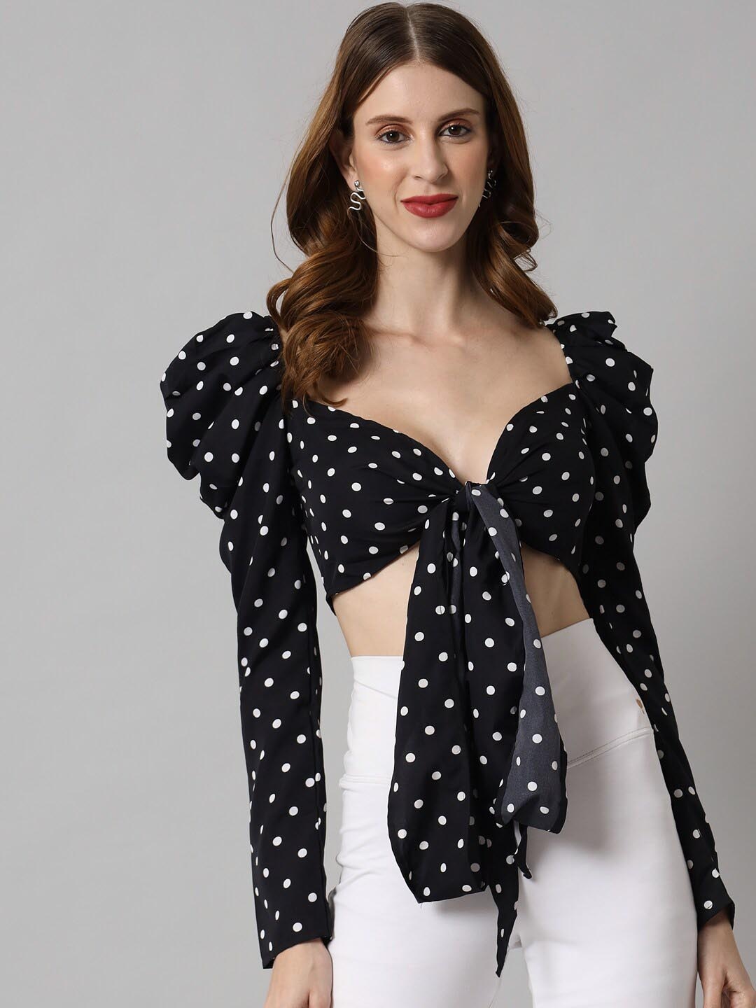 

Darzi Polka Dots Printed Sweetheart Neck Wrap Crop Top, Black