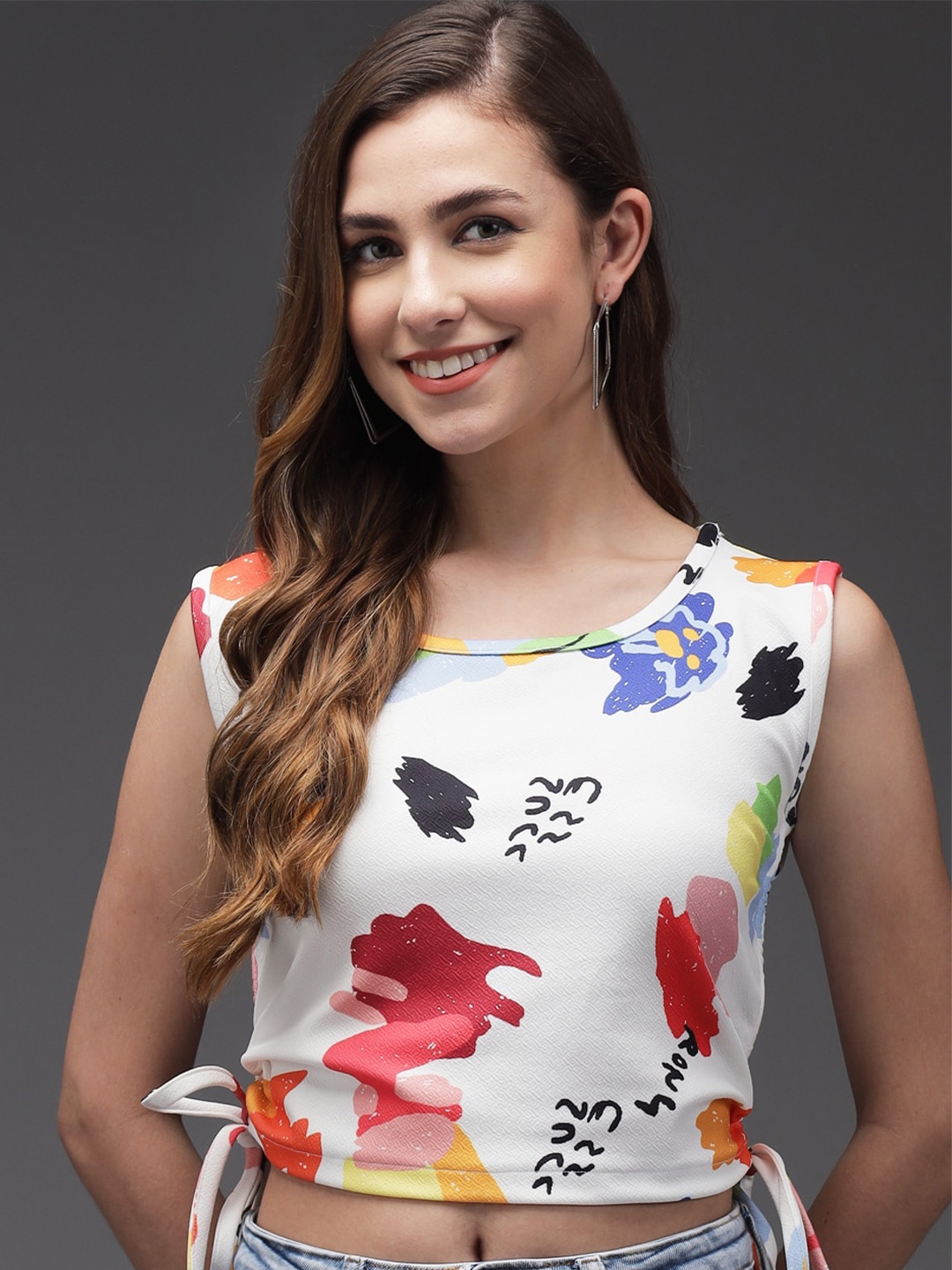 

Darzi Abstract Printed Tie-Ups Crop Top, White