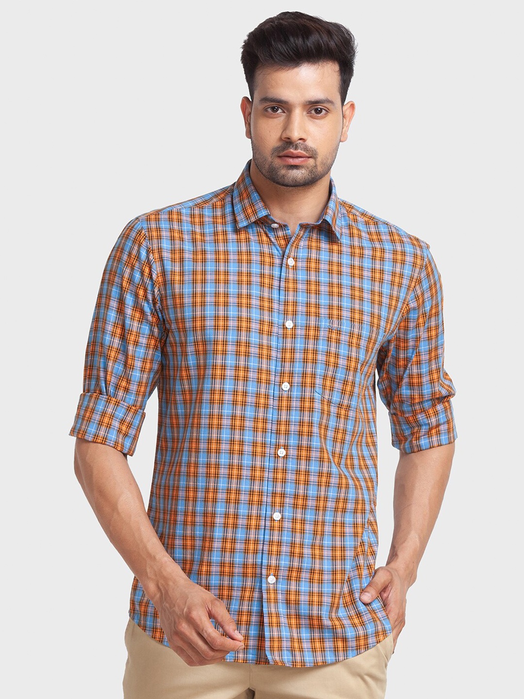 

ColorPlus Men Red Tailored Fit Checked Casual Shirt
