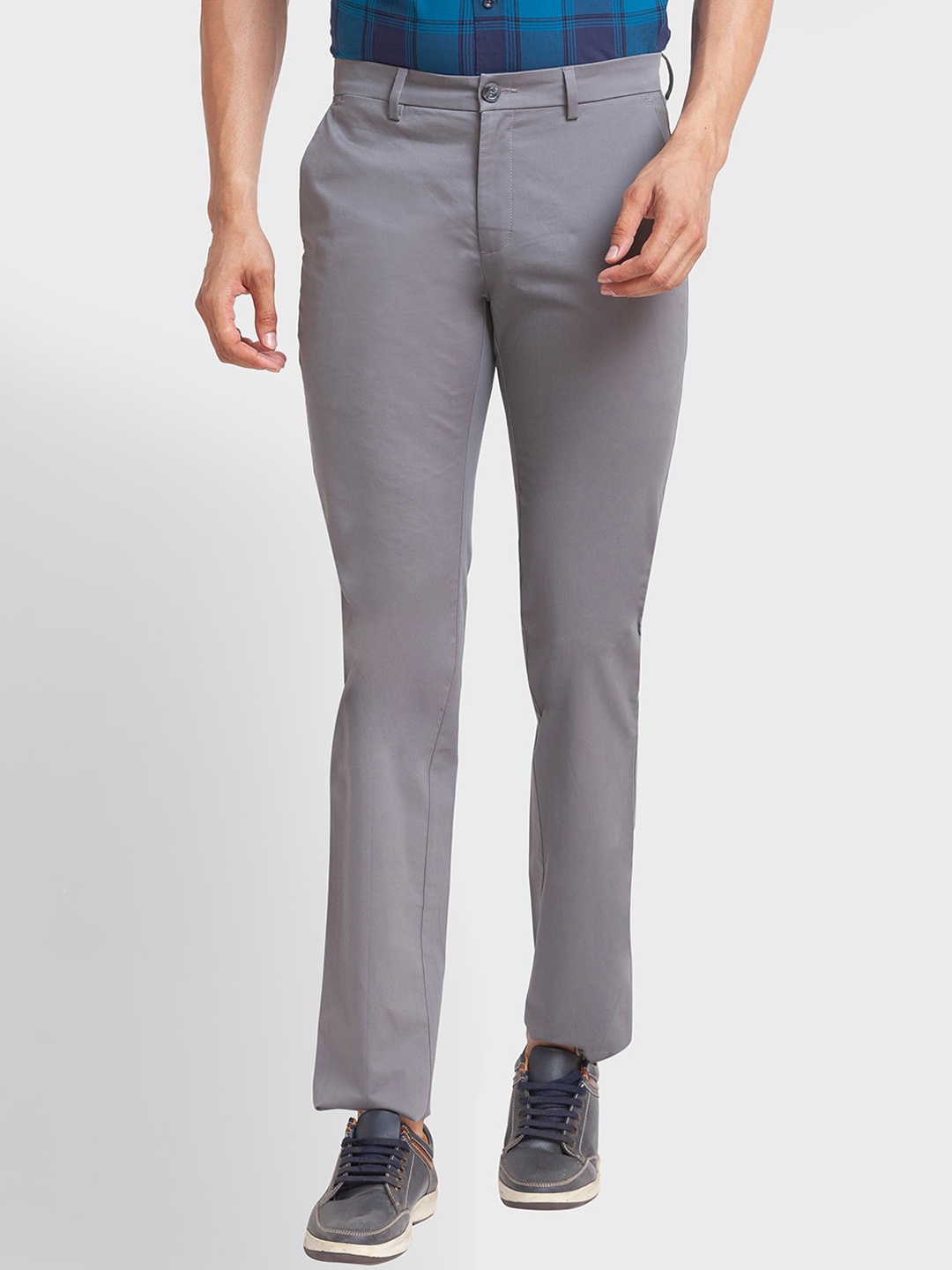 

ColorPlus Men Mid Rise Plain Trousers, Grey