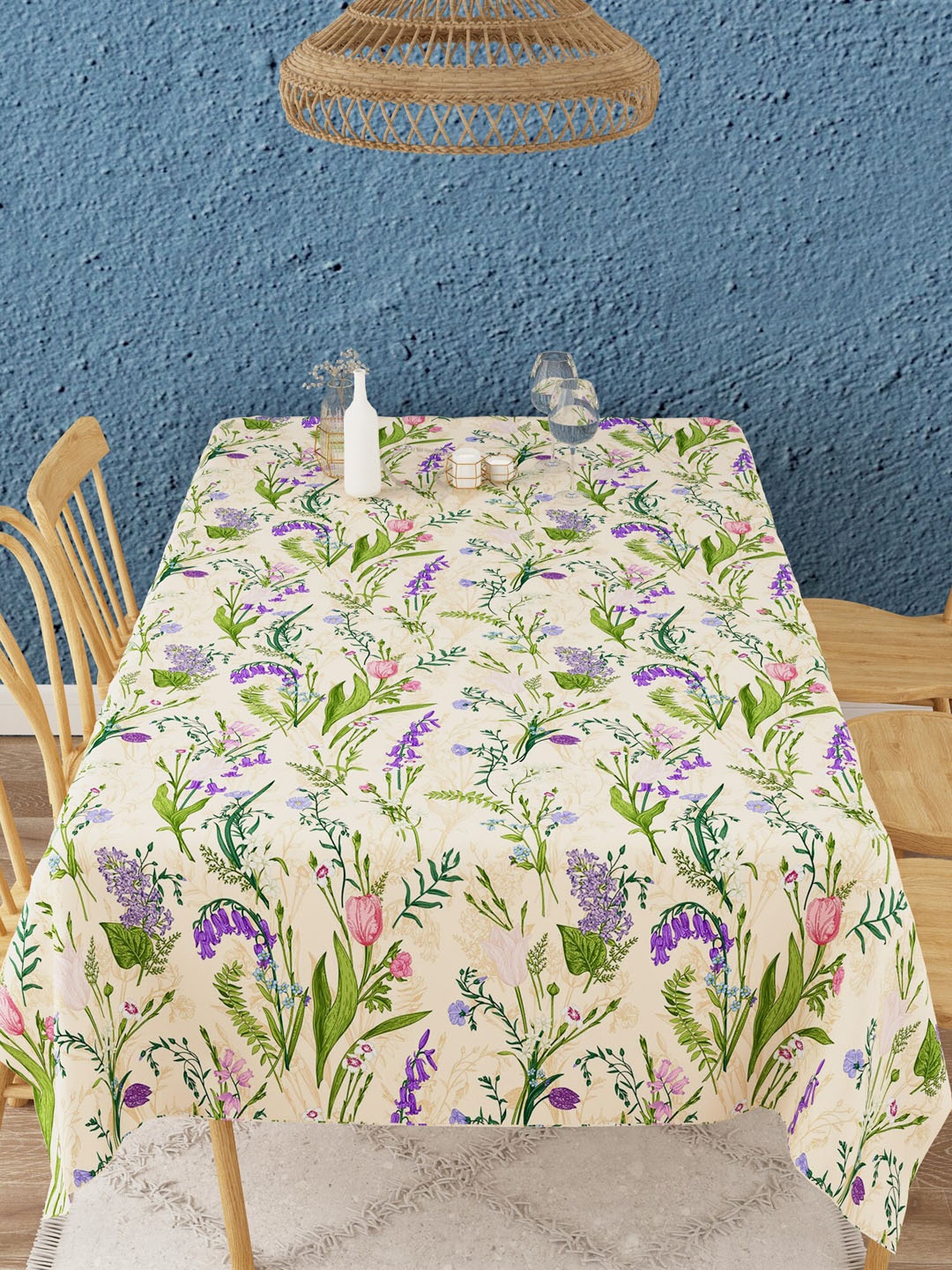 

EverHome Cream & Green Floral Printed Cotton 6 Seater Rectangular Table Cover