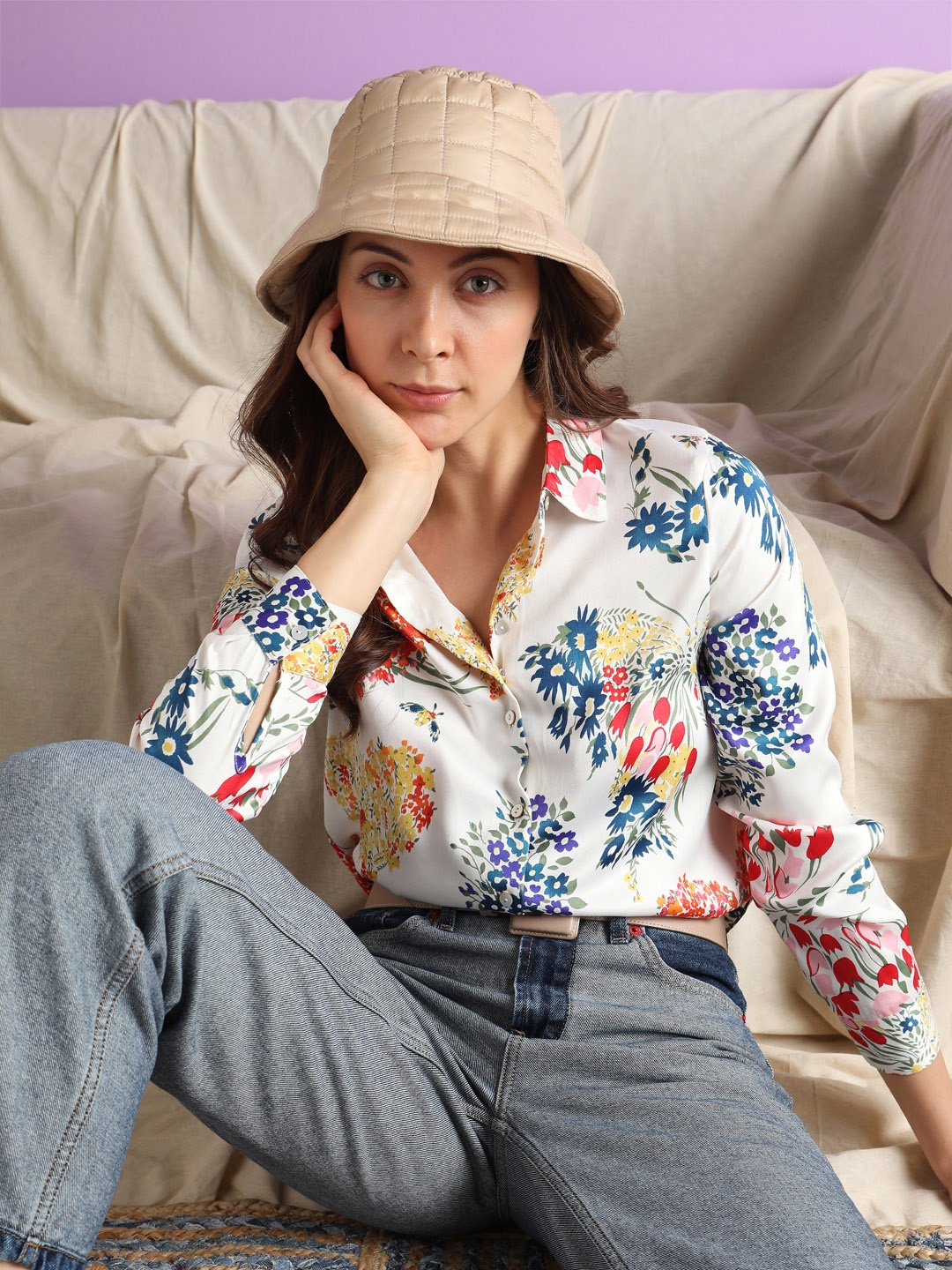 

Vero Moda Women Floral Printed Slim Fit Casual Shirt, White