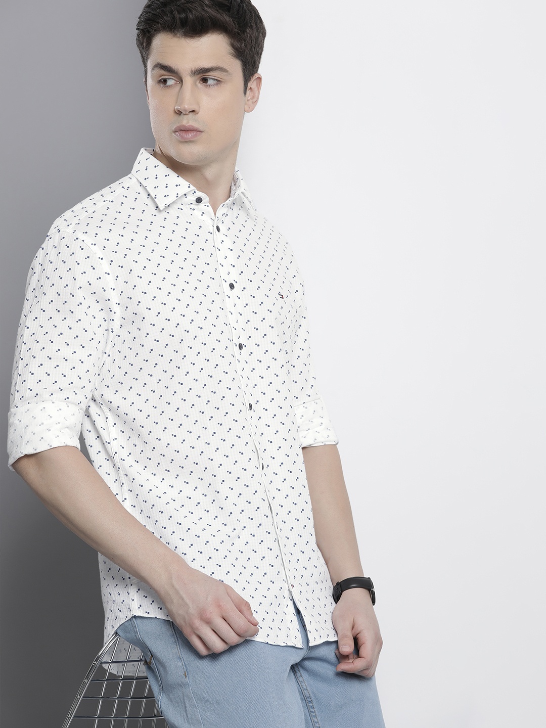 

Tommy Hilfiger Washed Self-Checked Pure Cotton Casual Shirt, White