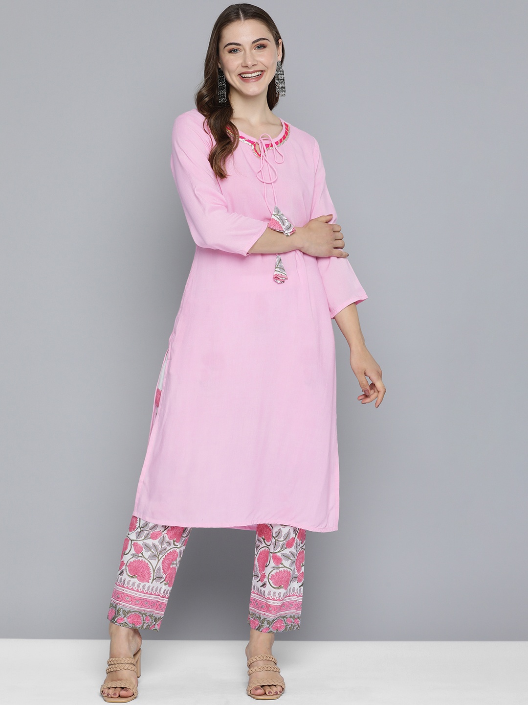 

HERE&NOW Women Regular Gotta Patti Pure Cotton Kurta with Trousers, Pink