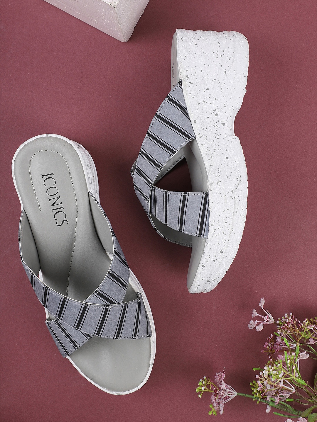 

ICONICS Printed Wedge Open Toe Heels, Grey