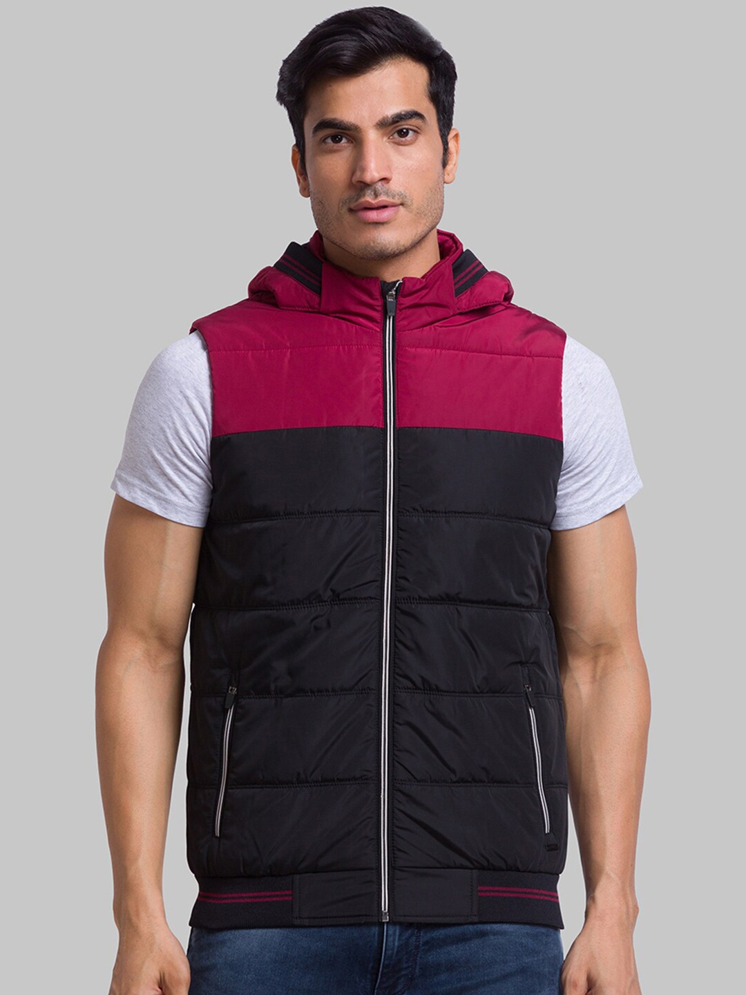 

Parx Men Colourblocked Hooded Padded Jacket, Black