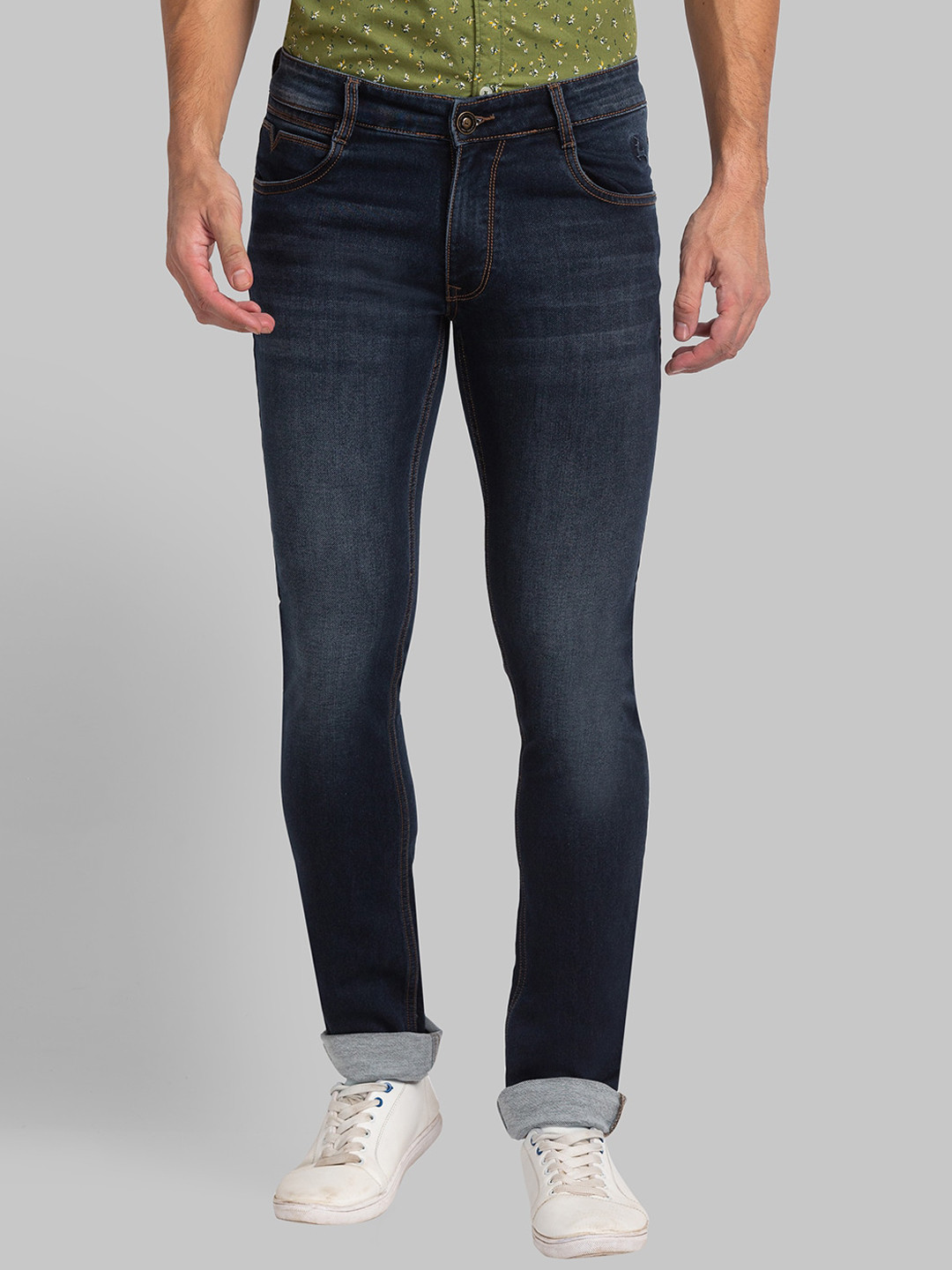 

Parx Men Tapered Fit Light Fade Jeans, Blue