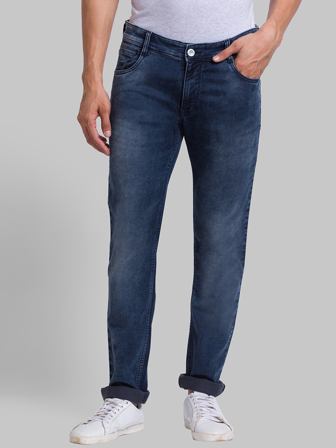 

Parx Men Tapered Fit Heavy Fade Jeans, Blue