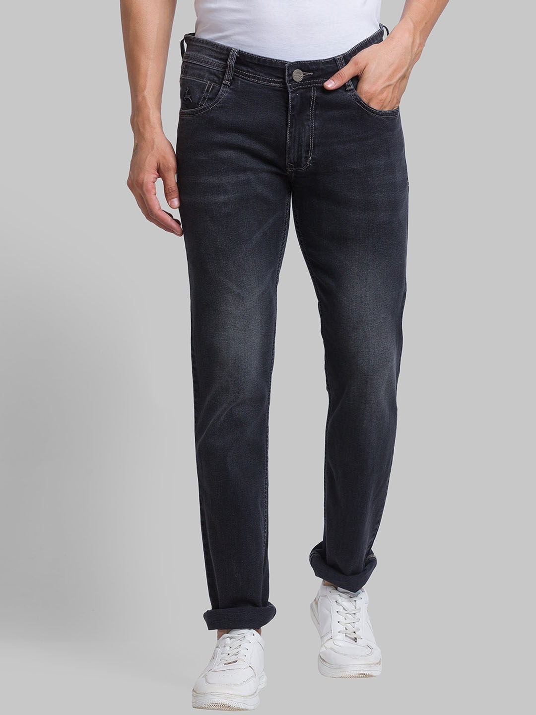 

Parx Men Tapered Fit Light Fade Jeans, Black