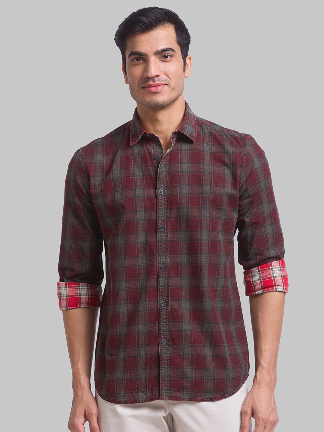 

Parx Men Slim Fit Checked Cotton Casual Shirt, Maroon