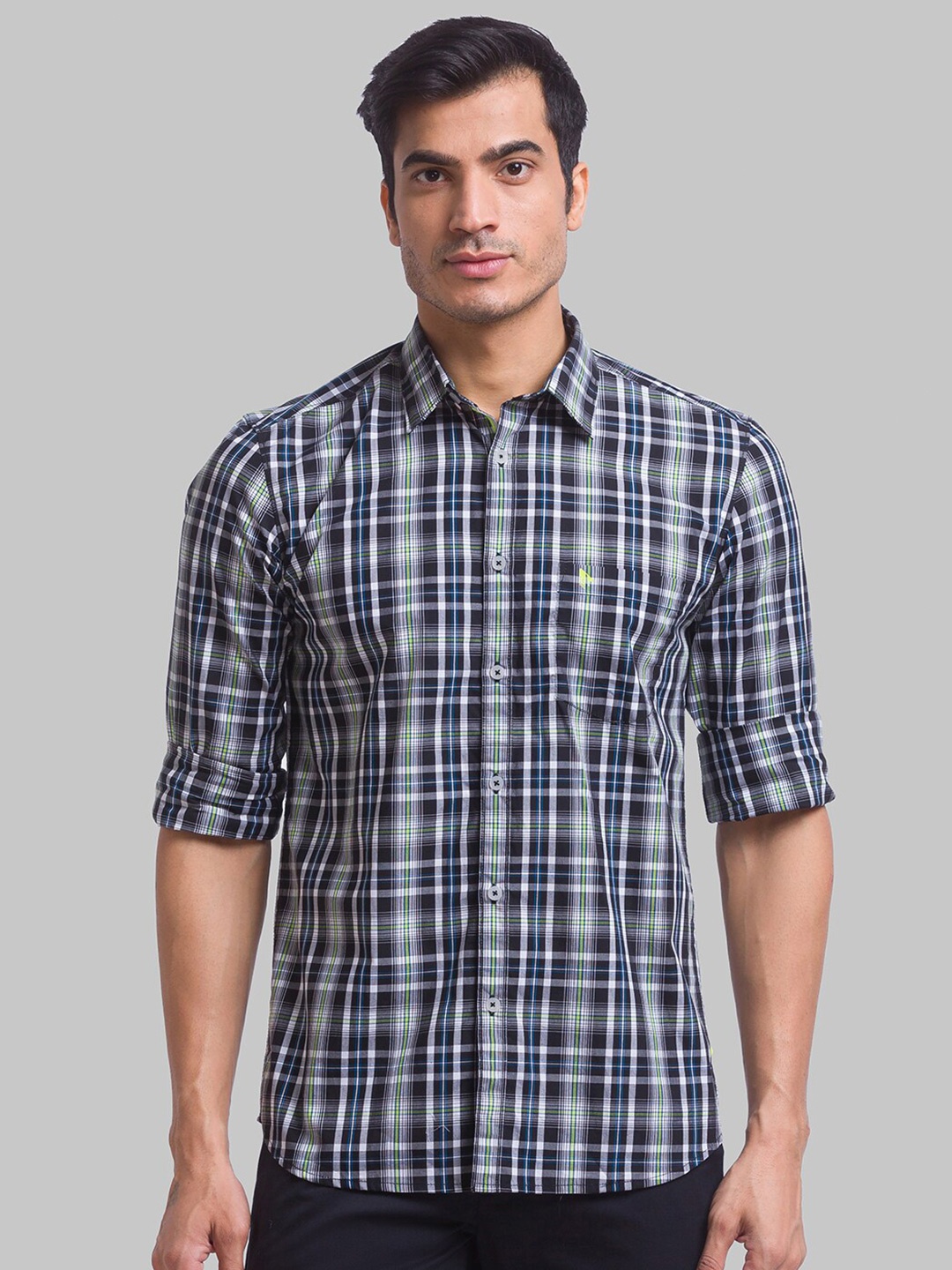 

Parx Men Slim Fit Checked Cotton Casual Shirt, Black