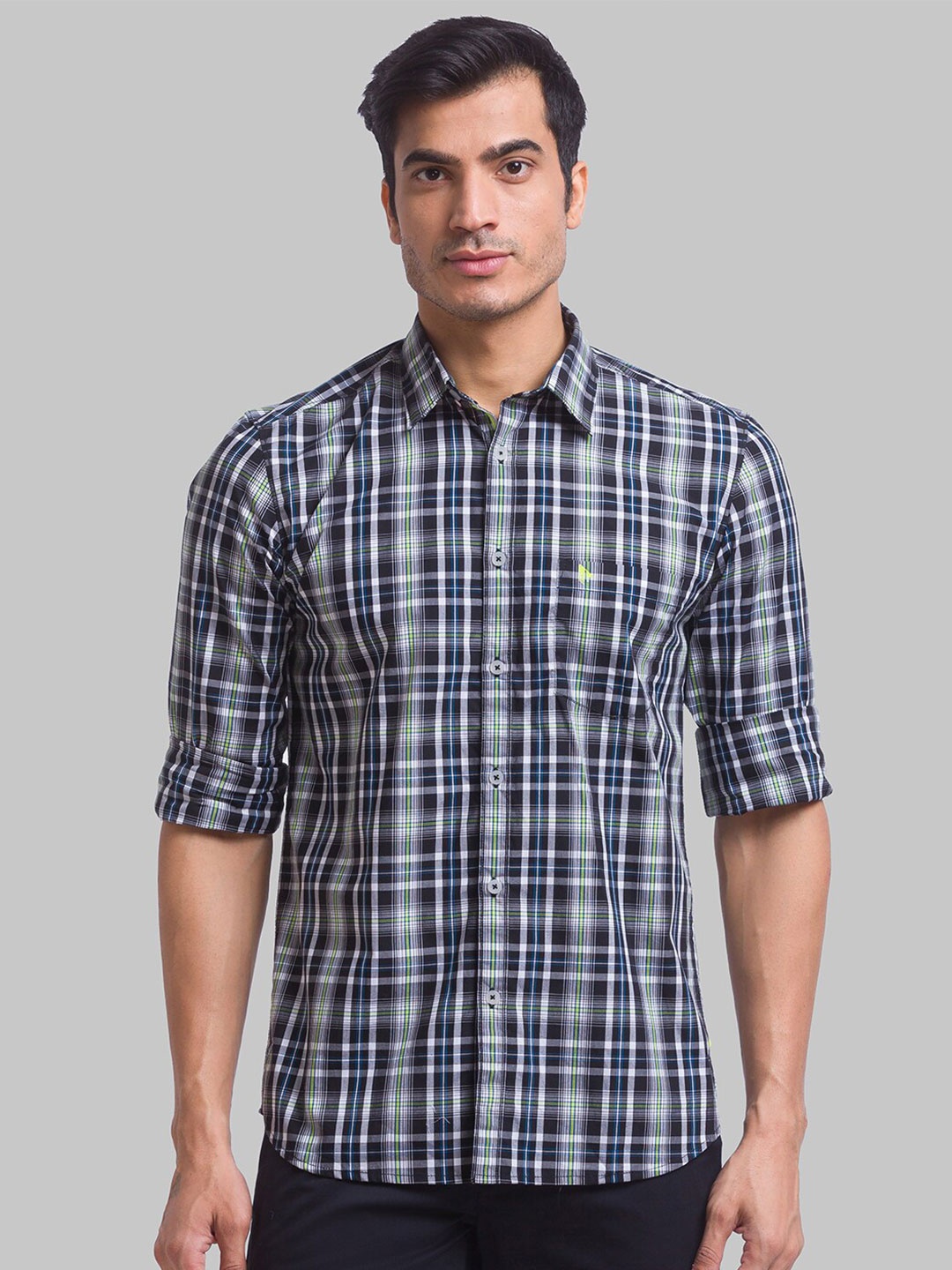 

Parx Men Slim Fit Checked Cotton Casual Shirt, Black