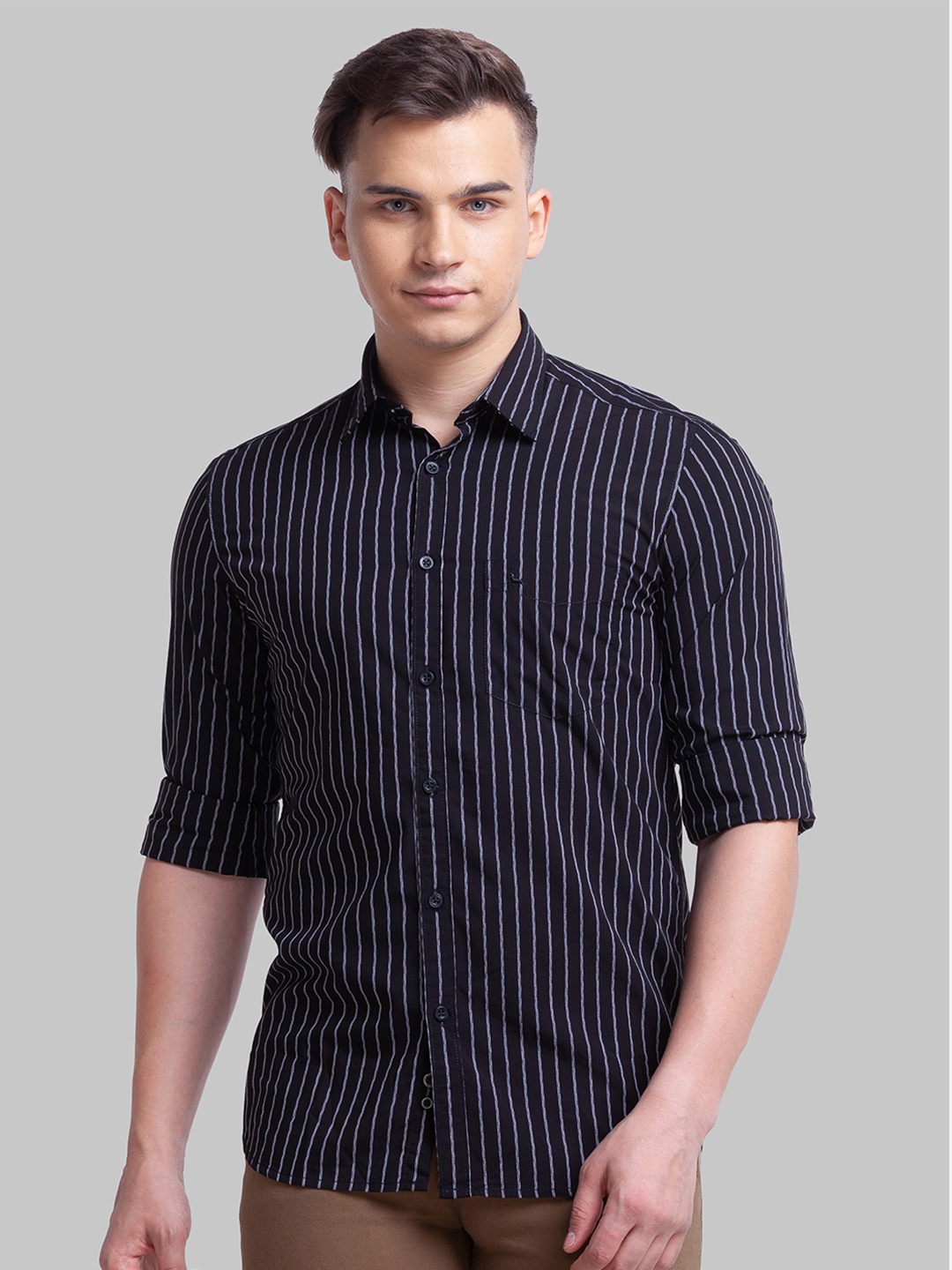 

Parx Men Striped Slim Fit Casual Shirt, Navy blue