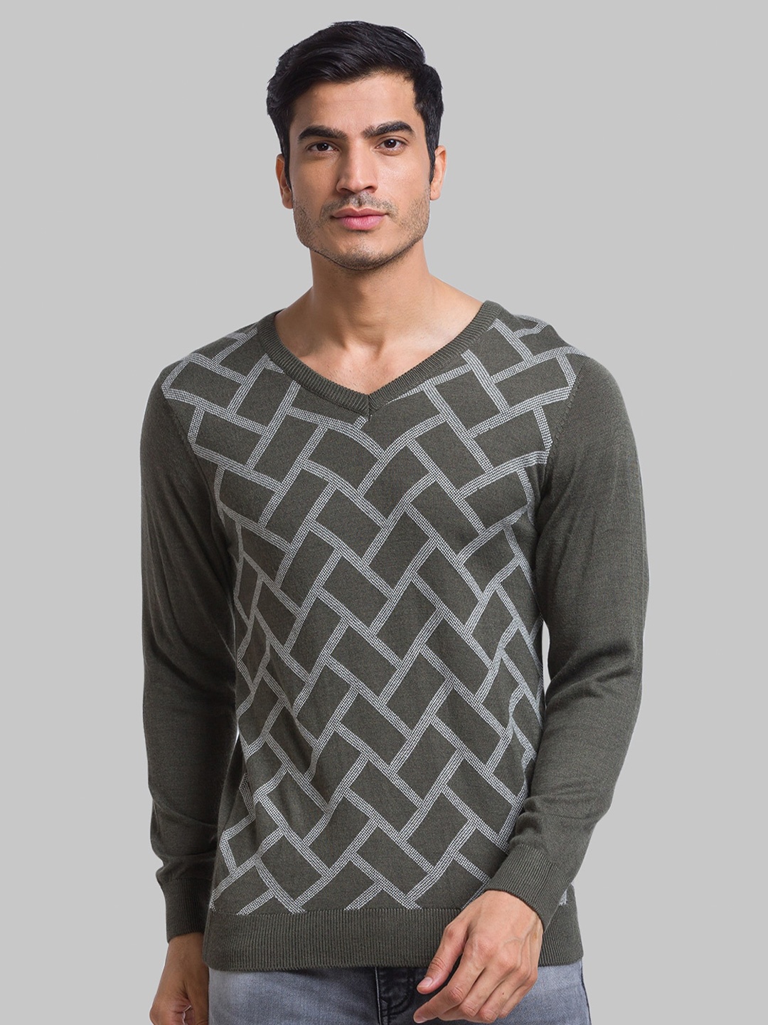 

Parx Men Chevron Printed Acrylic Cardigan Sweater, Green