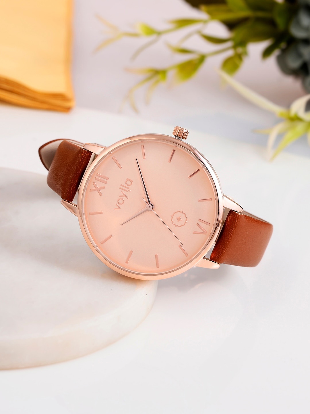

Voylla Women Dial & Leather Straps Analogue Watch 8905124489736, Brown