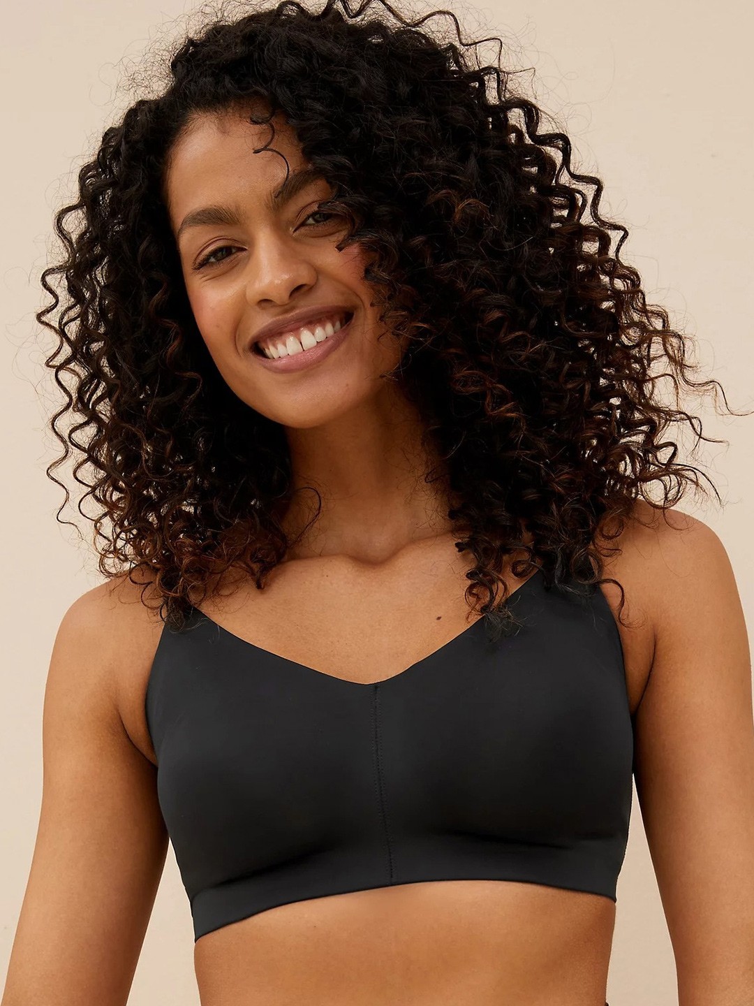 

Marks & Spencer Non Padded Non-Wired All Day Comfort Everyday Bra, Black