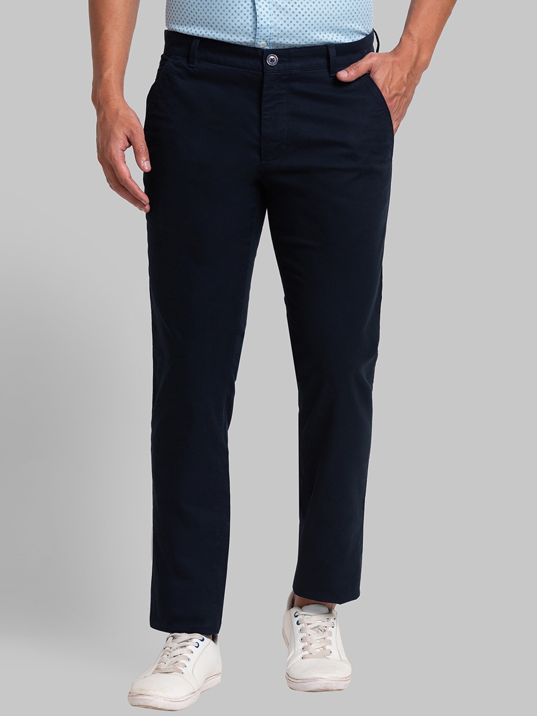 

Parx Men Blue Tapered Fit Casual Trousers, Navy blue
