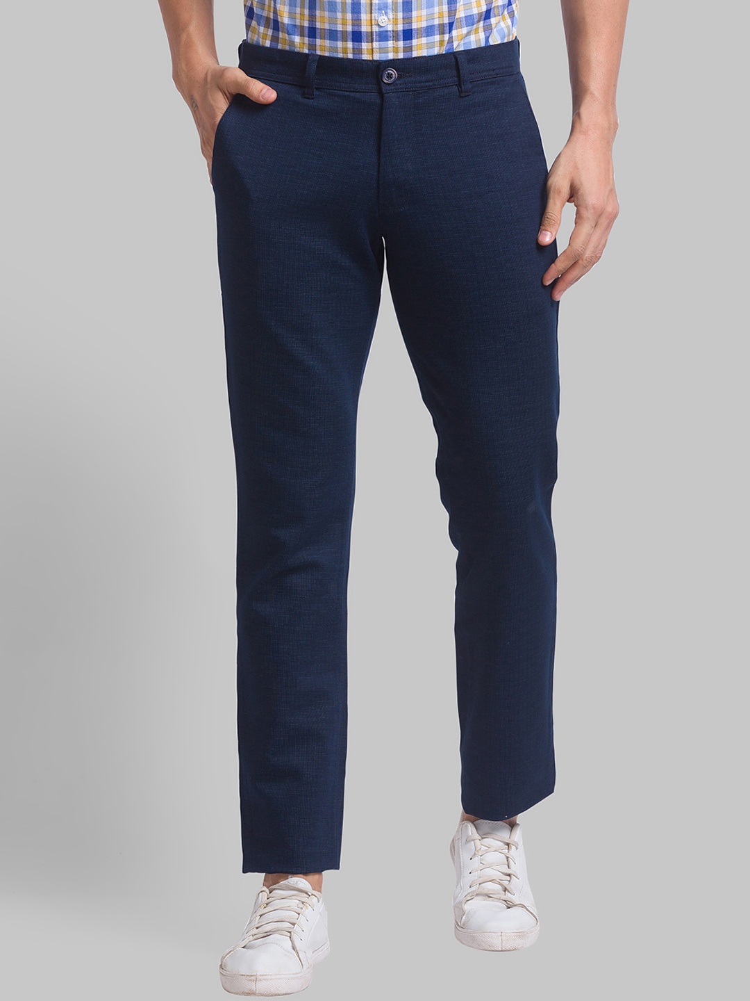 

Parx Men Textured Tapered Fit Mid-Rise Trousers, Navy blue