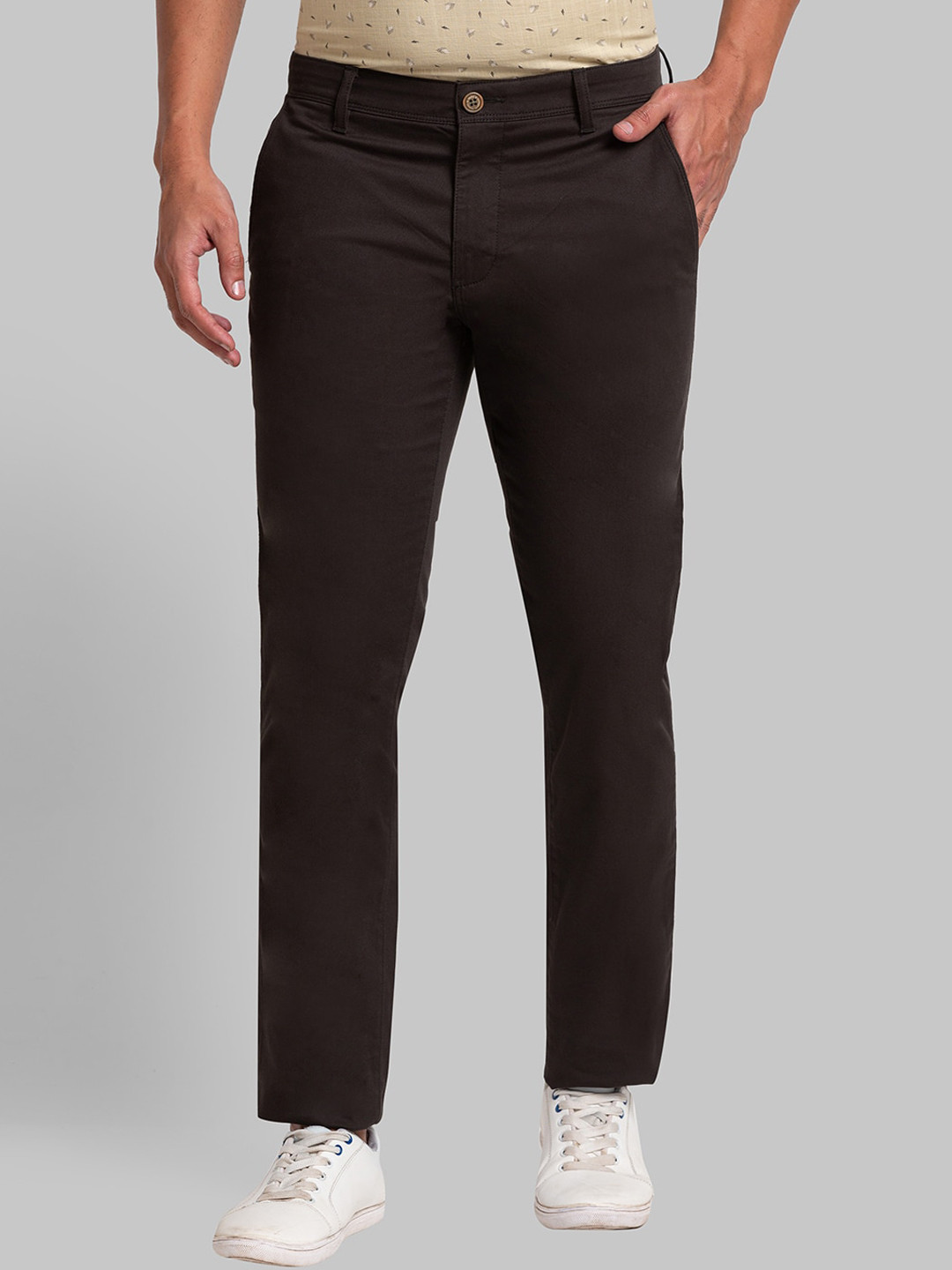 

Parx Men Self Design Tapered Fit Mid-Rise Trousers, Green