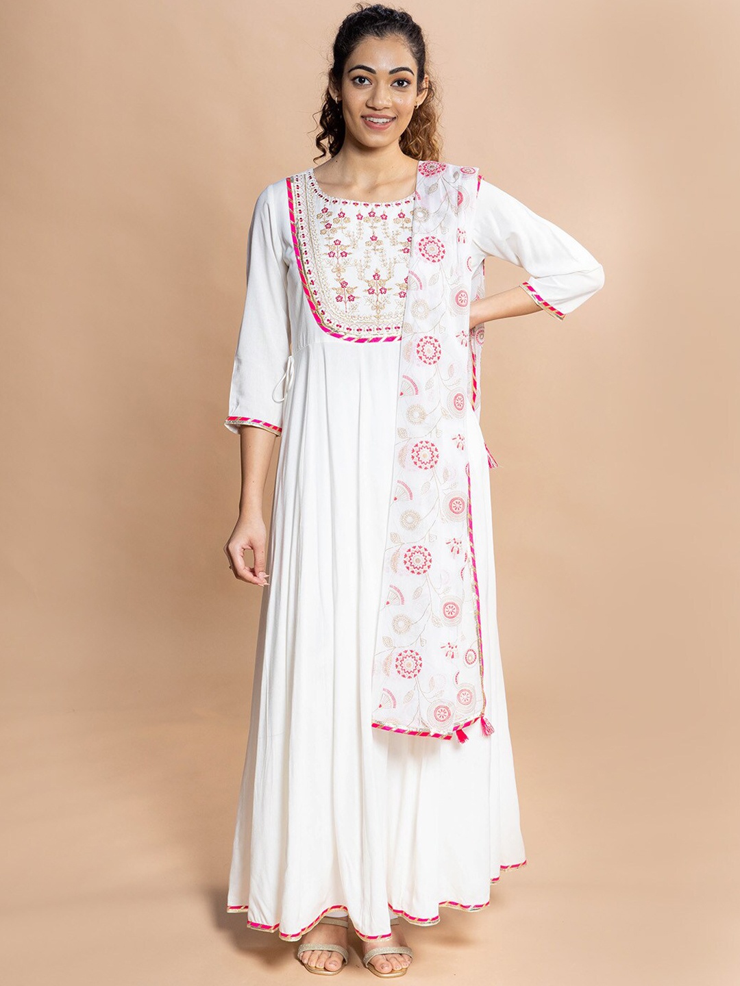 

Rmya Women Ethnic Motifs Yoke Design Kurta With Dupatta, White