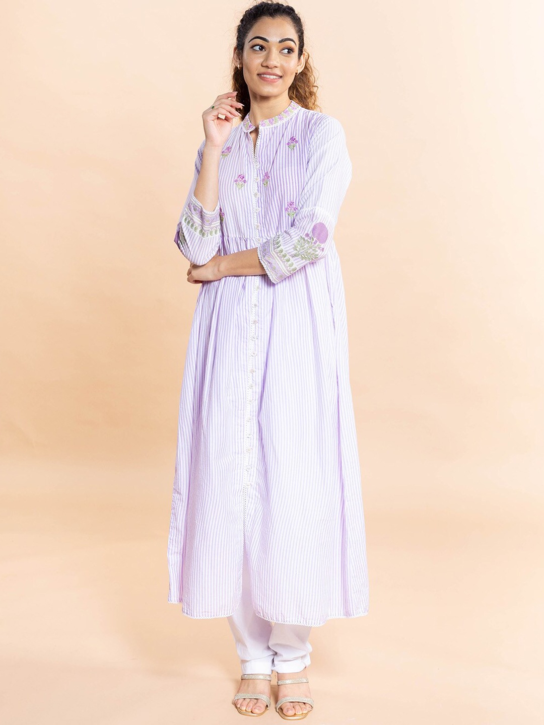 

Rmya Striped Shirt Collar Thread Work Cotton Kurta, Lavender