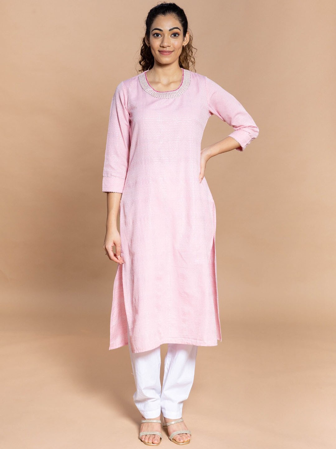 

Rmya Woven Design Embellished Neckline Kurta, Pink