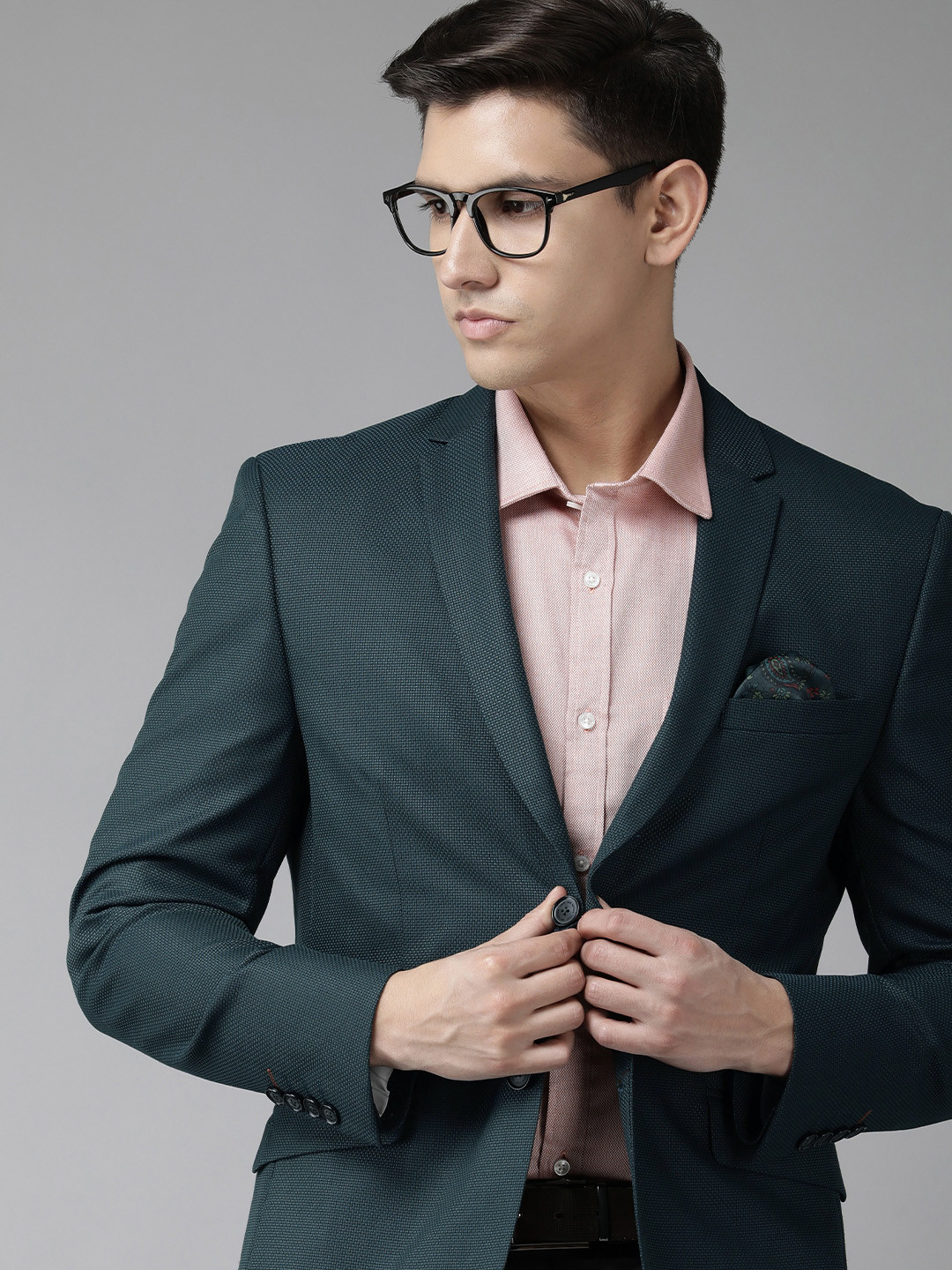

V Dot Men Self Design Textured Skinny Fit Single-Breasted Formal Blazer, Green